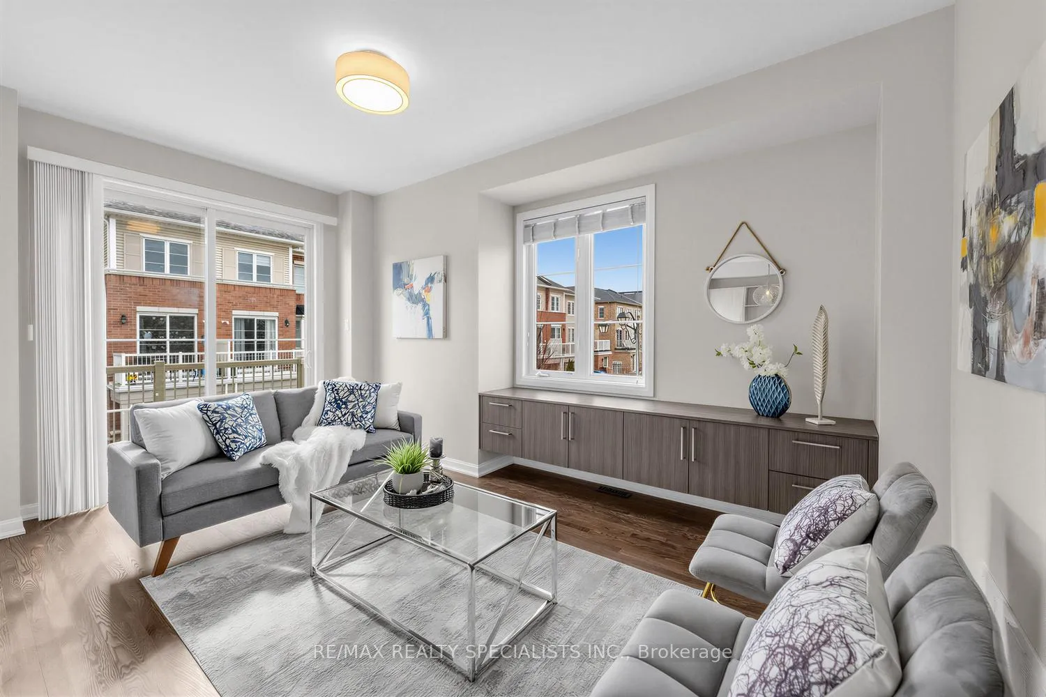Photo 19 of Unit 92, 165 Hampshire Way, Milton, Dempsey — HOMEH