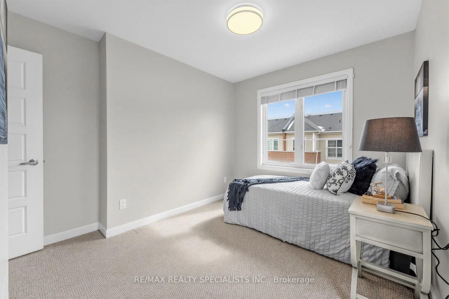 Photo 30 of Unit 92, 165 Hampshire Way, Milton, Dempsey — HOMEH