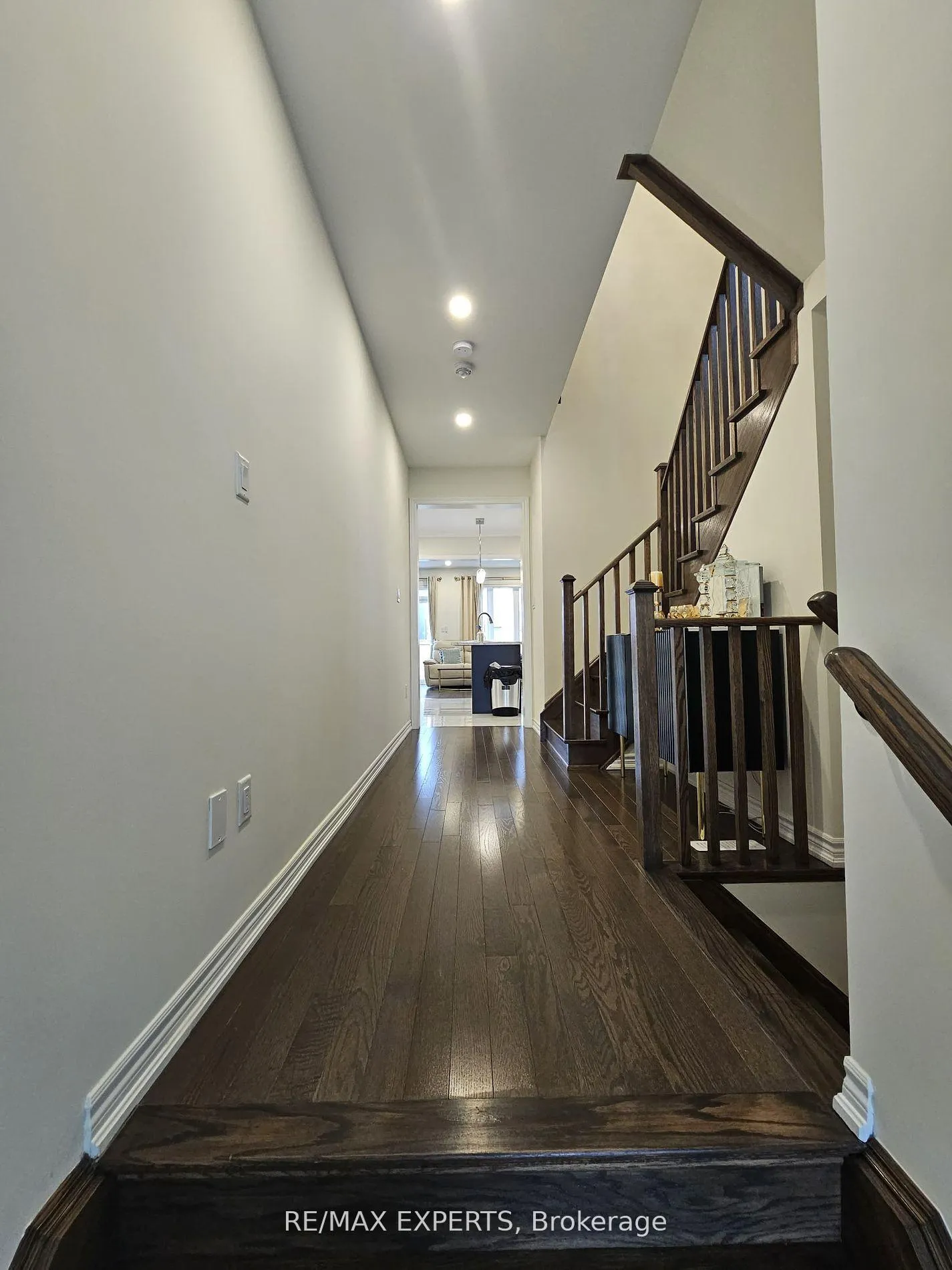 Photo 2 of 88 Ogston Crescent, Whitby, Rural Whitby — HOMEH