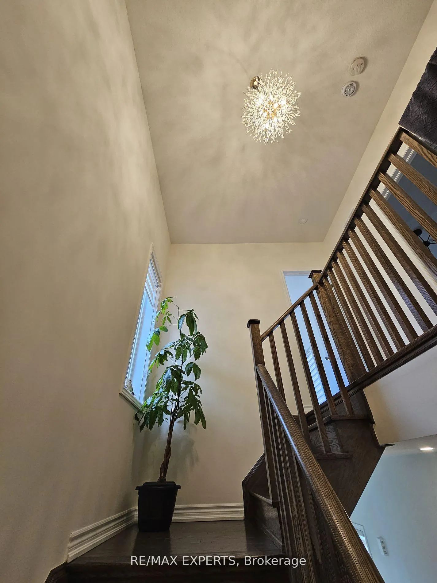 Photo 11 of 88 Ogston Crescent, Whitby, Rural Whitby — HOMEH