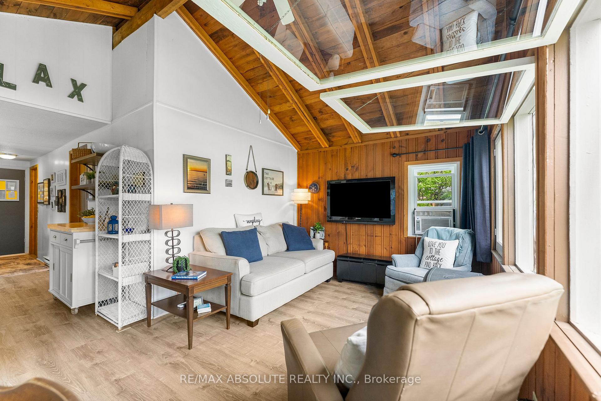 Photo 6 of 863 Archibald Street, McNab/Braeside, Mcnab/Braeside Twps — HOMEH