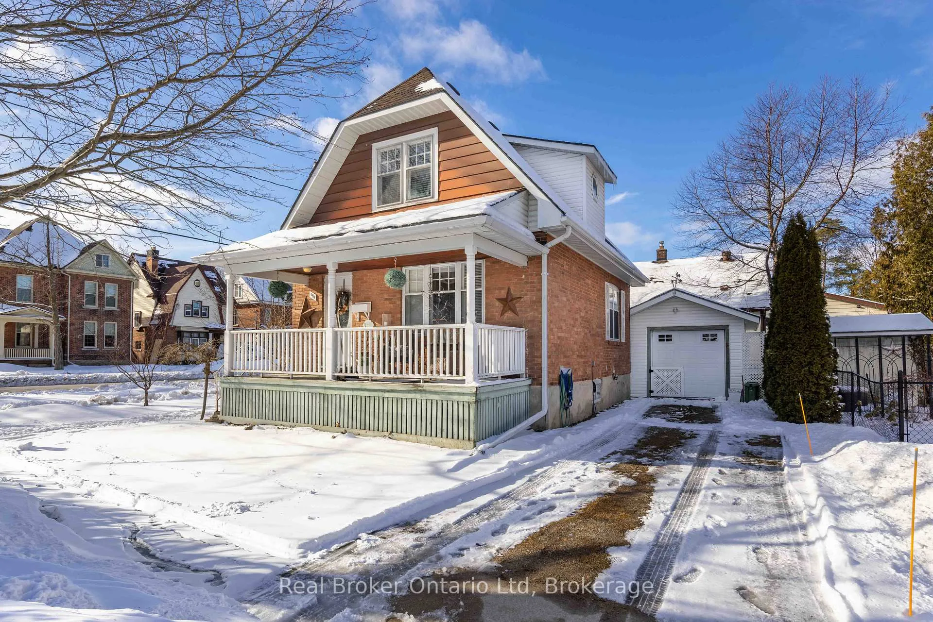 Front of 390 12th Street W