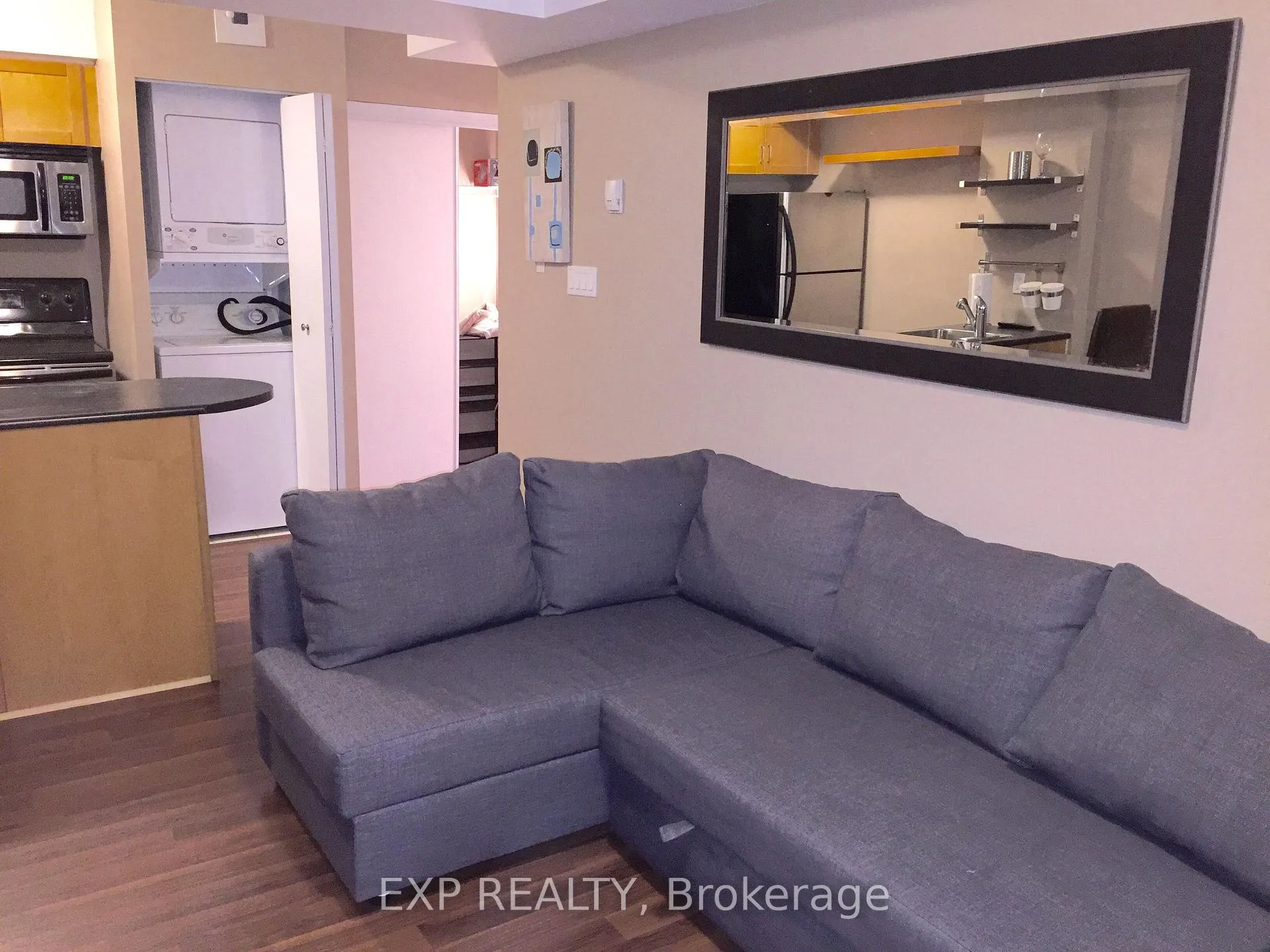 Photo 15 of Unit 521, 46 East Liberty Street, Toronto, Niagara — HOMEH