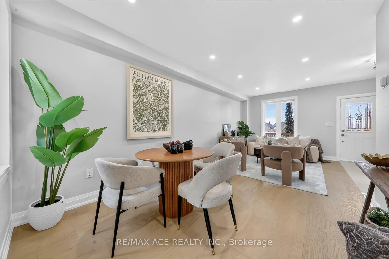 Photo 11 of 325 Boon Avenue, Toronto, Caledonia-Fairbank — HOMEH