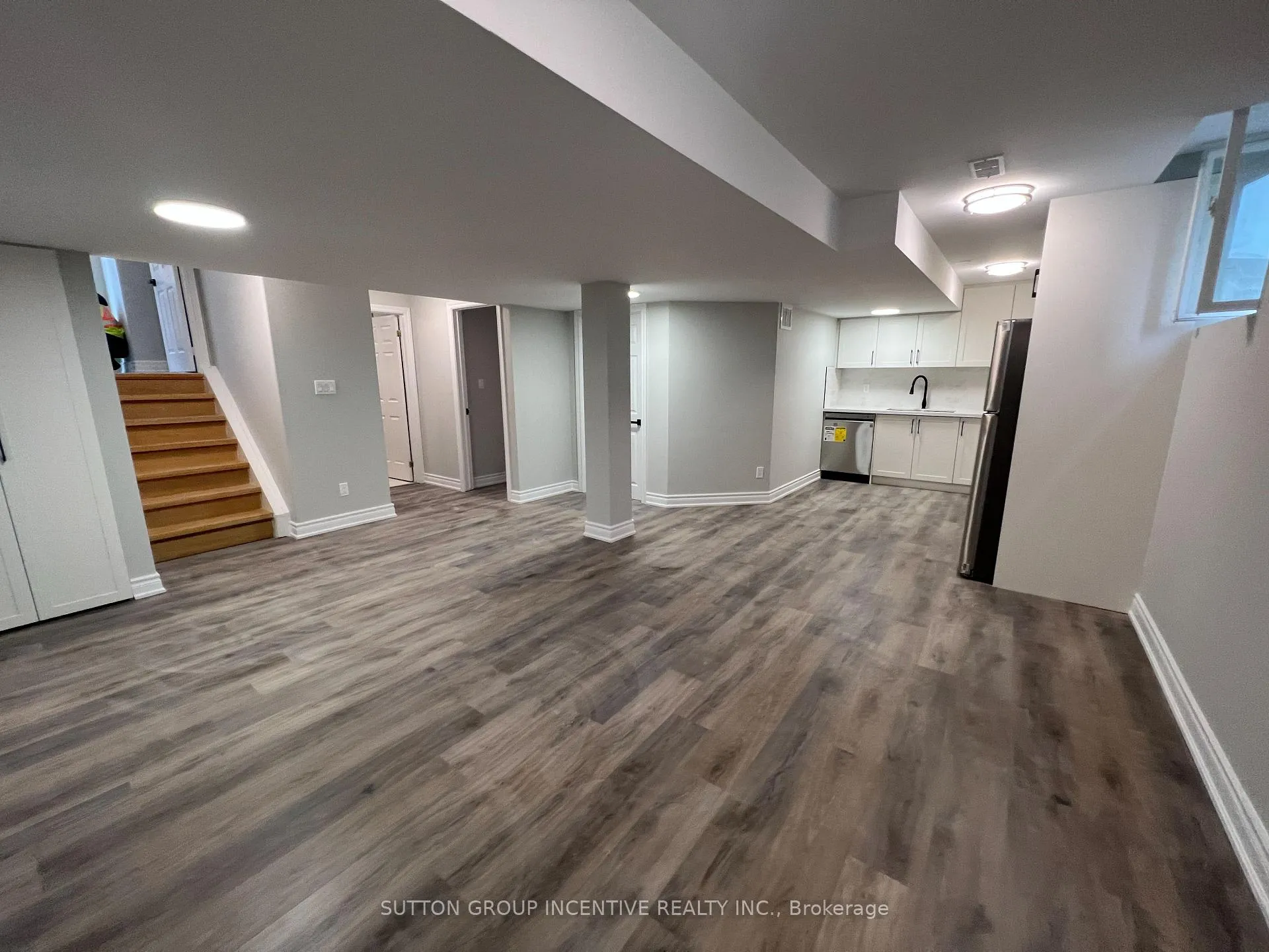 Photo 9 of Unit Lower Unit, 114 Raymond Crescent, Barrie, Painswick South — HOMEH