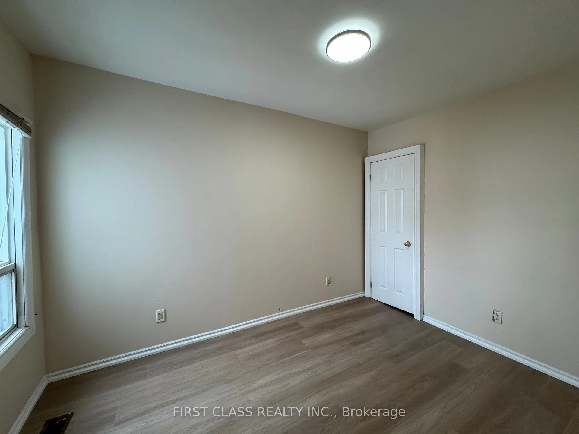 Photo 10 of Unit Main, 30 Endean Avenue, Toronto, South Riverdale — HOMEH