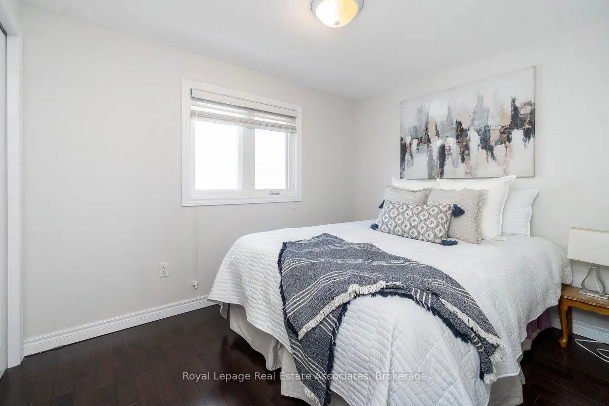 Photo 23 of 23 Rachlin Drive, Halton Hills, Acton — HOMEH