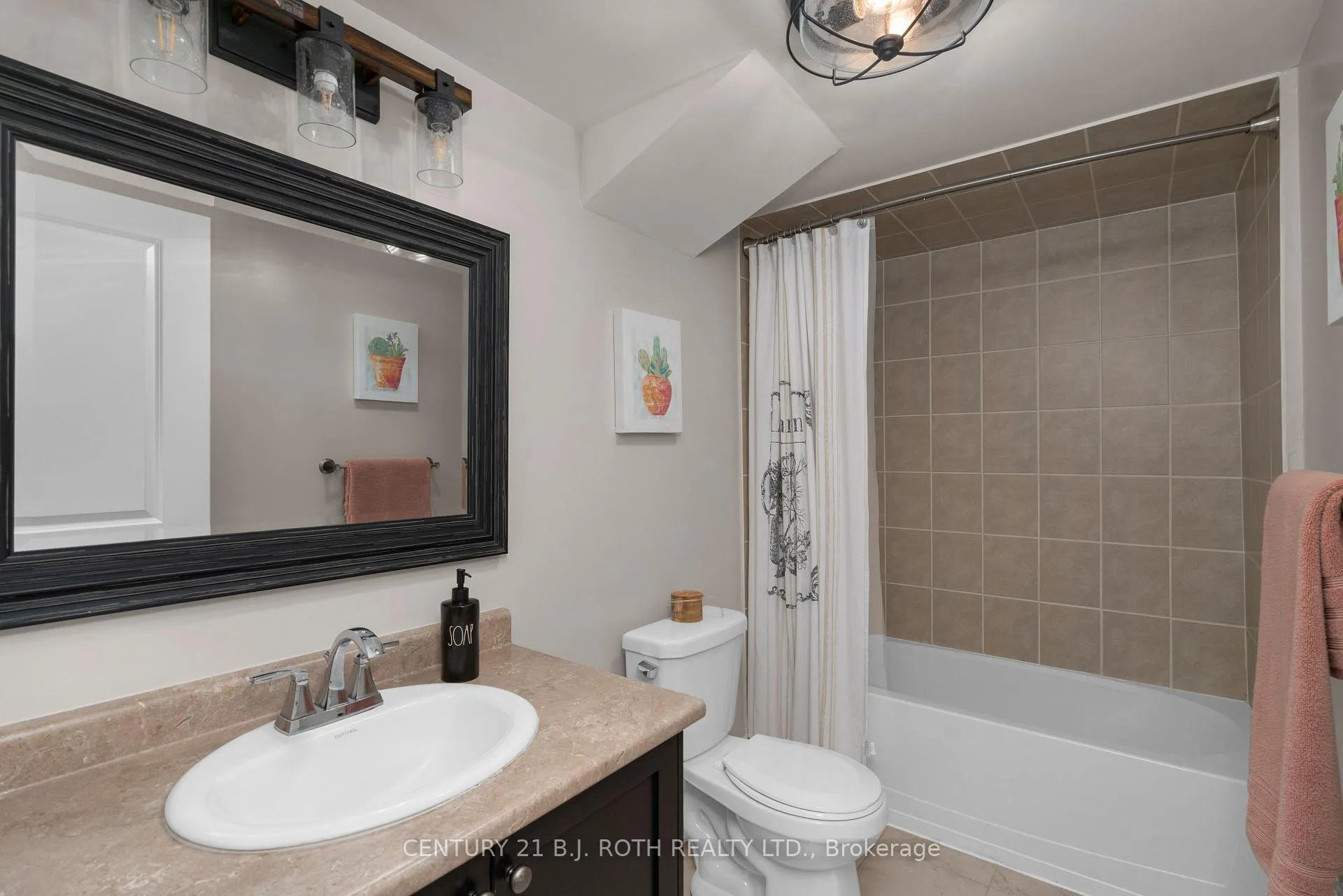 Photo 35 of 7 Cameron Street, Springwater, Centre Vespra — HOMEH