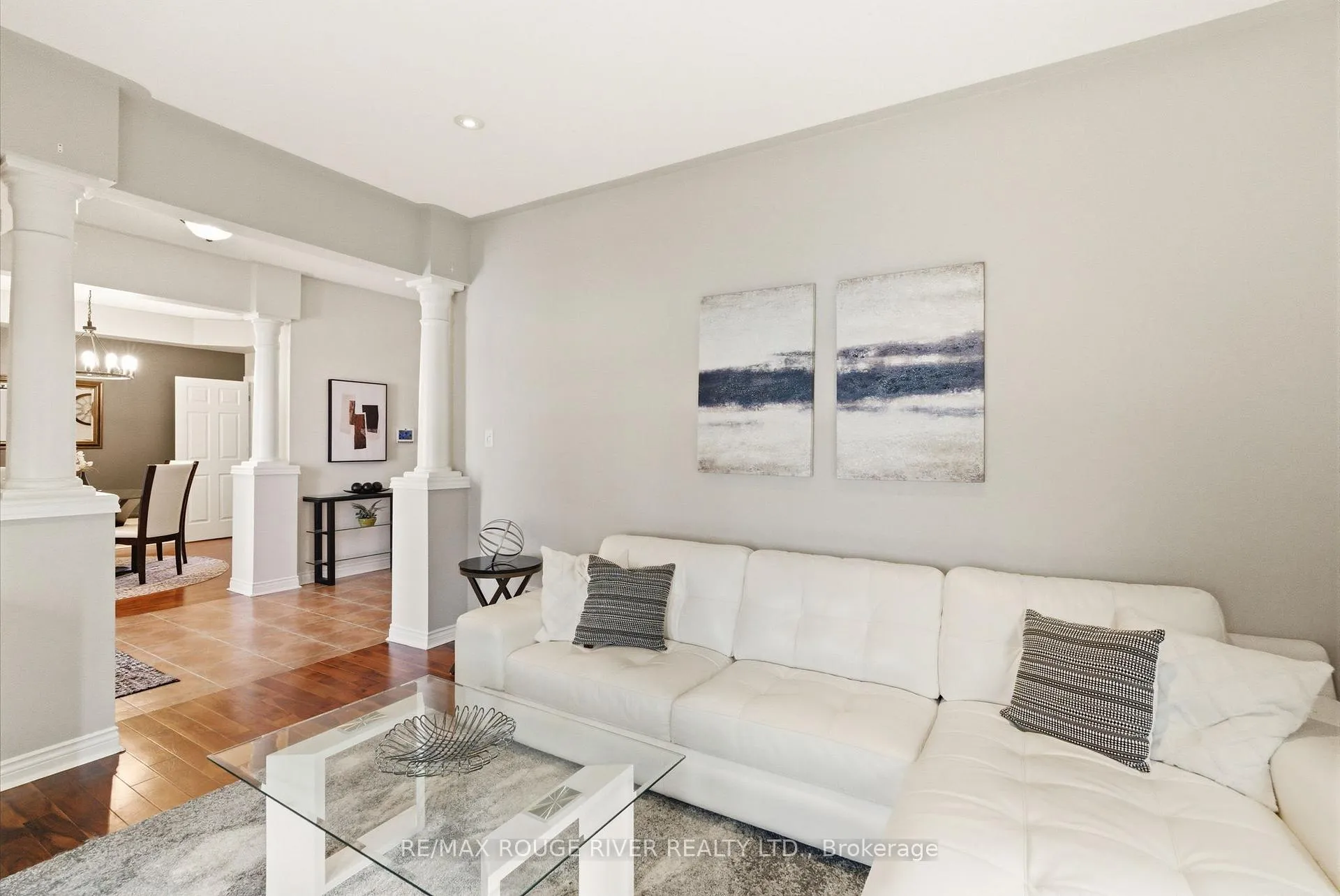 Photo 7 of 2 Hesham Drive, Whitby, Brooklin — HOMEH
