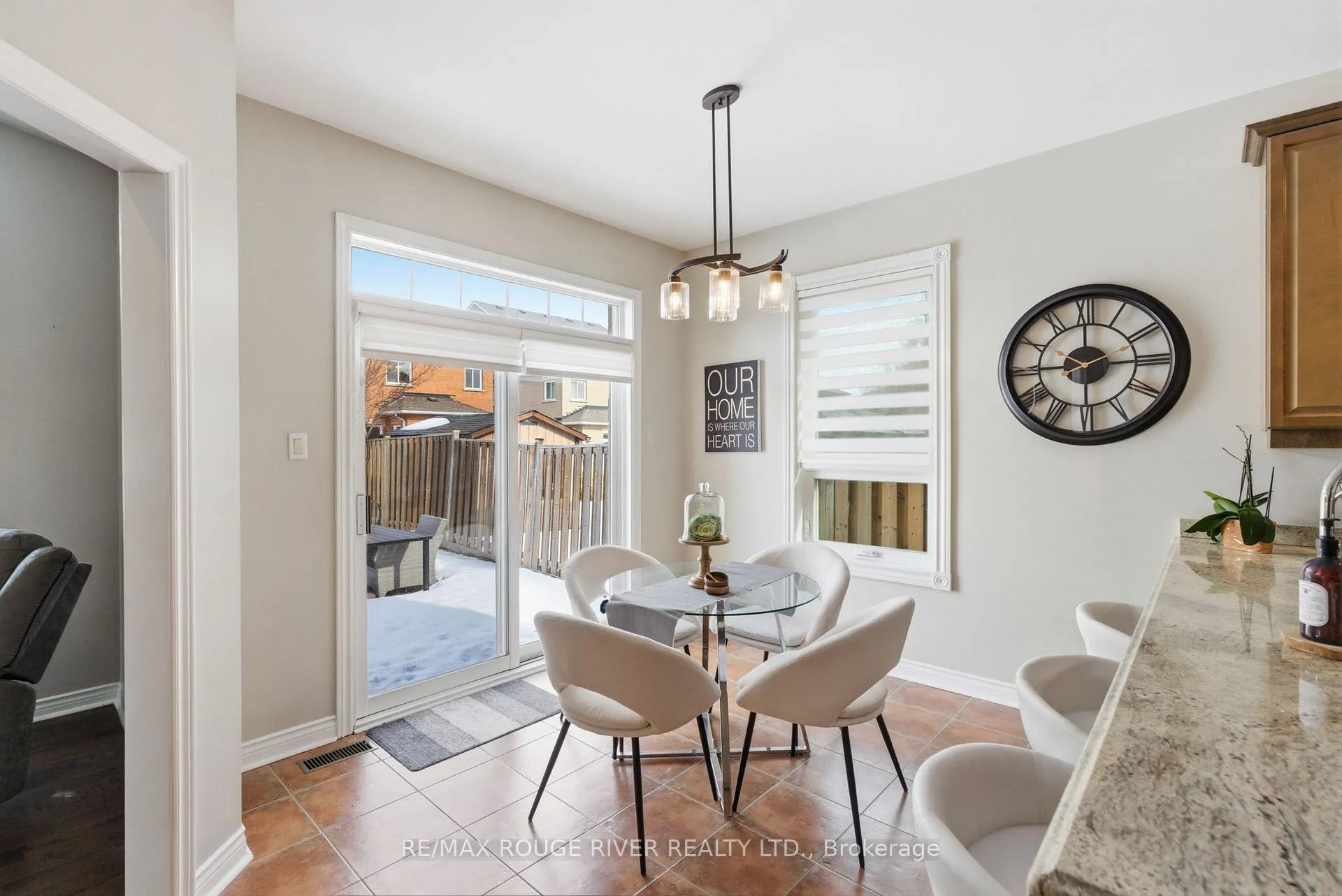 Photo 16 of 2 Hesham Drive, Whitby, Brooklin — HOMEH