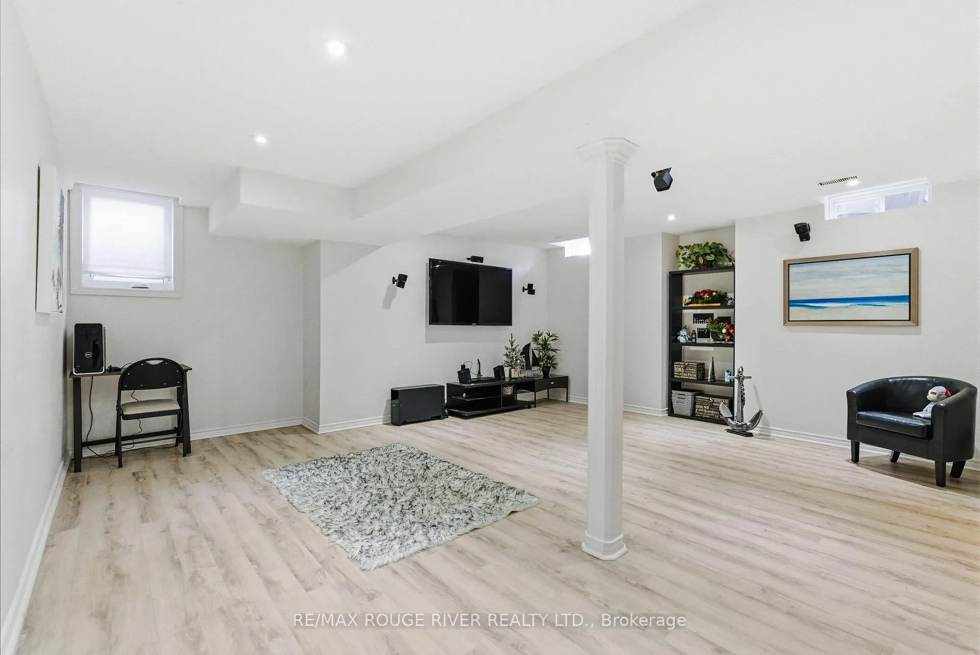 Photo 39 of 2 Hesham Drive, Whitby, Brooklin — HOMEH