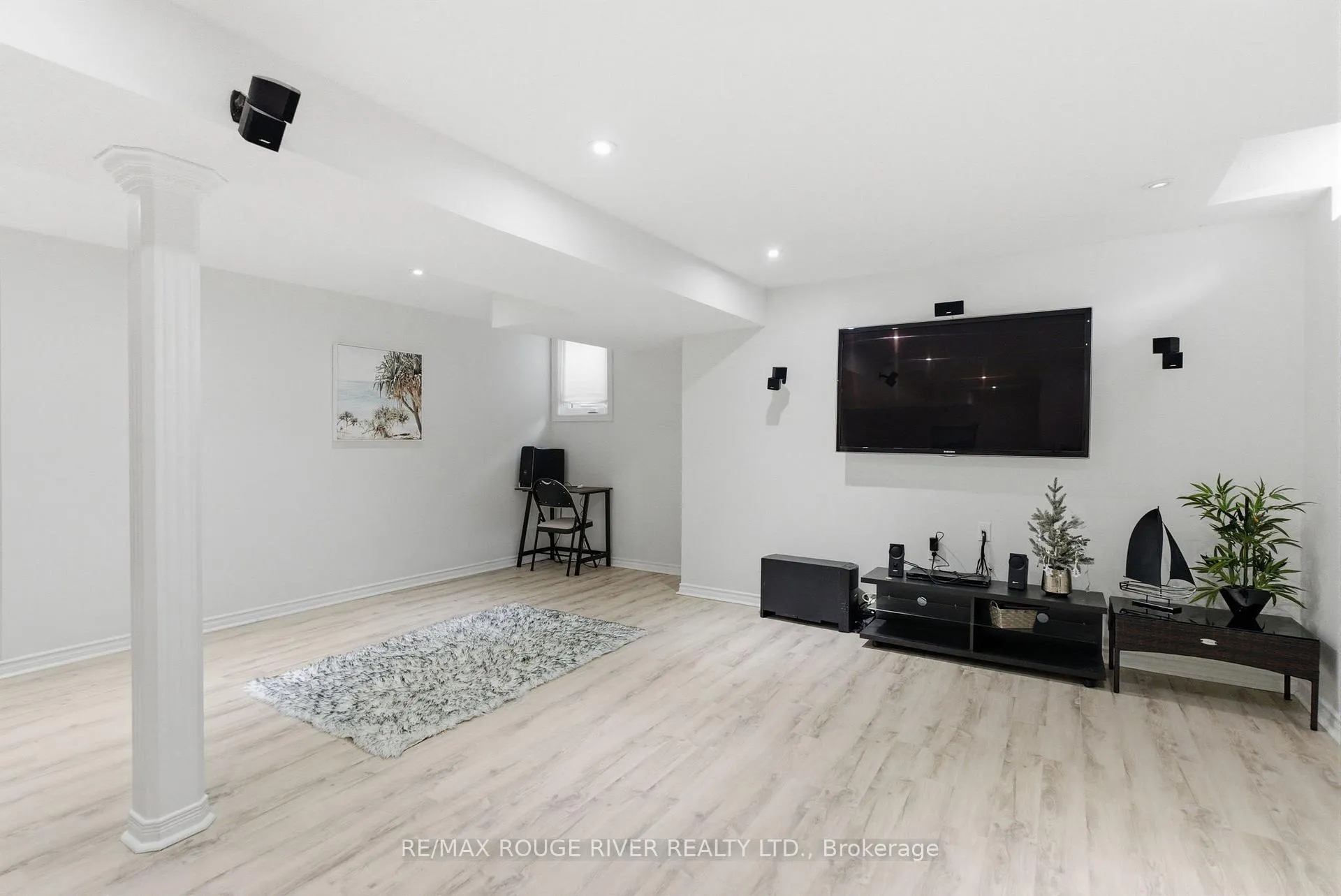 Photo 42 of 2 Hesham Drive, Whitby, Brooklin — HOMEH