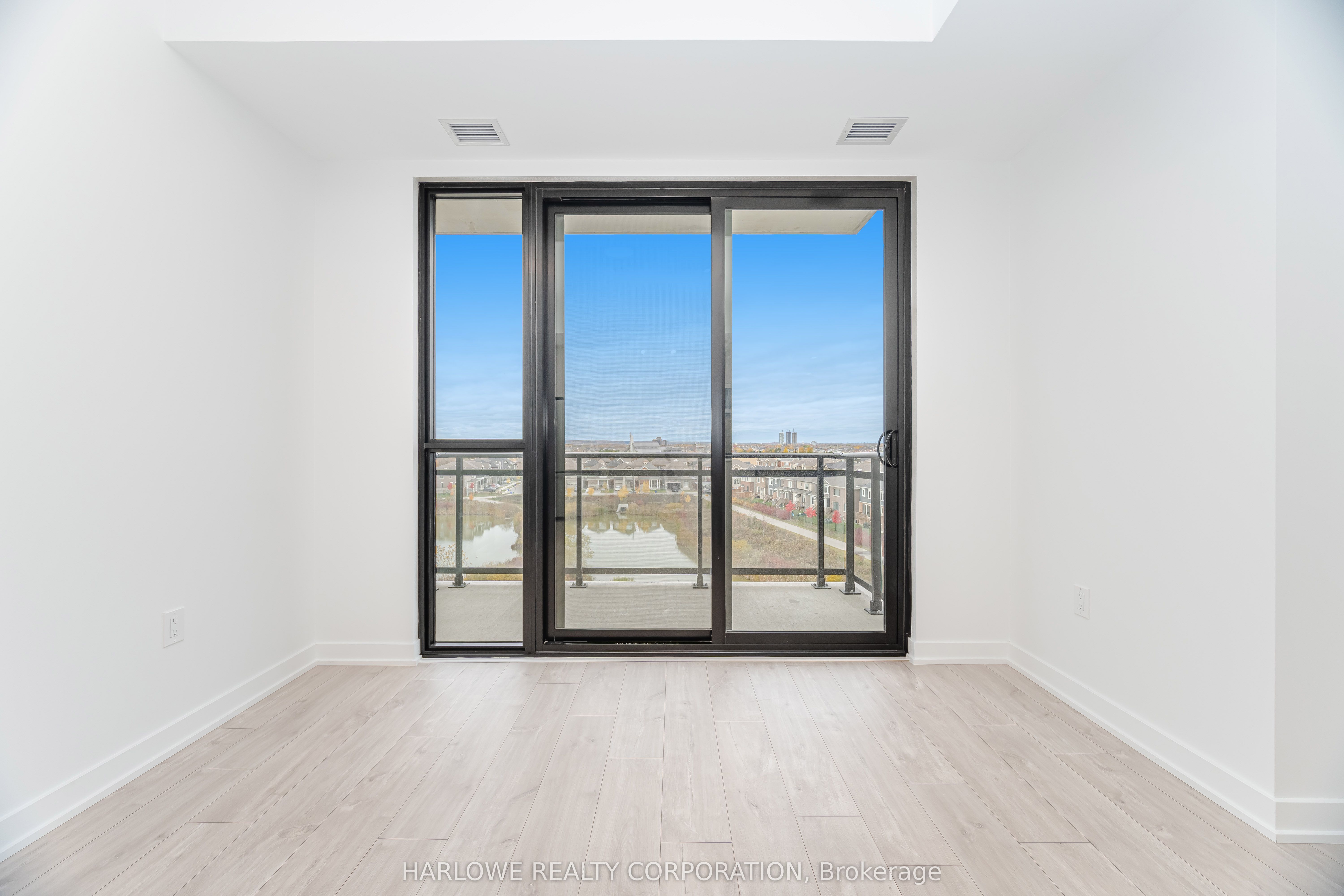 Photo 11 of Unit 312, 720 Whitlock Avenue, Milton, Cobban — HOMEH