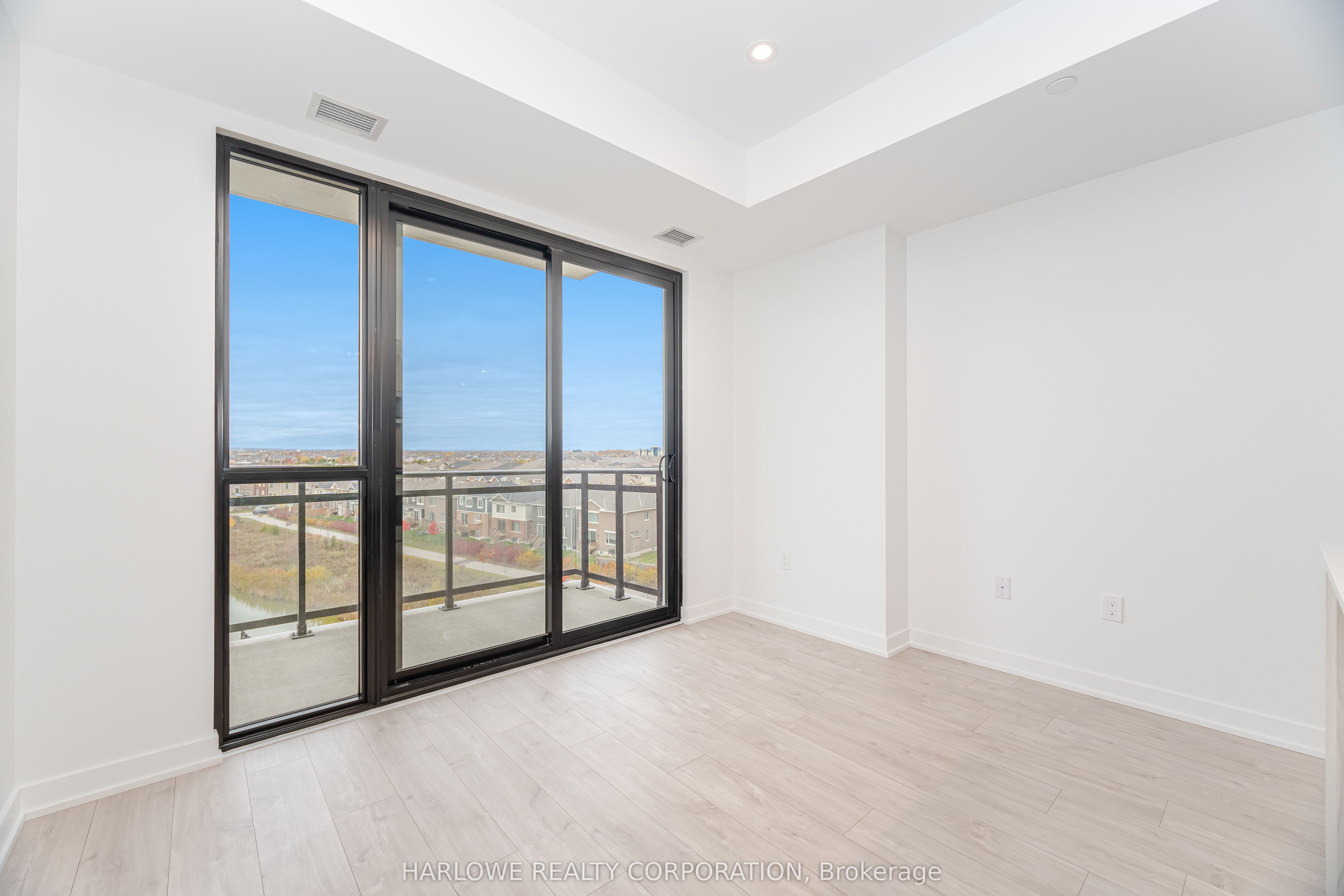 Photo 12 of Unit 312, 720 Whitlock Avenue, Milton, Cobban — HOMEH