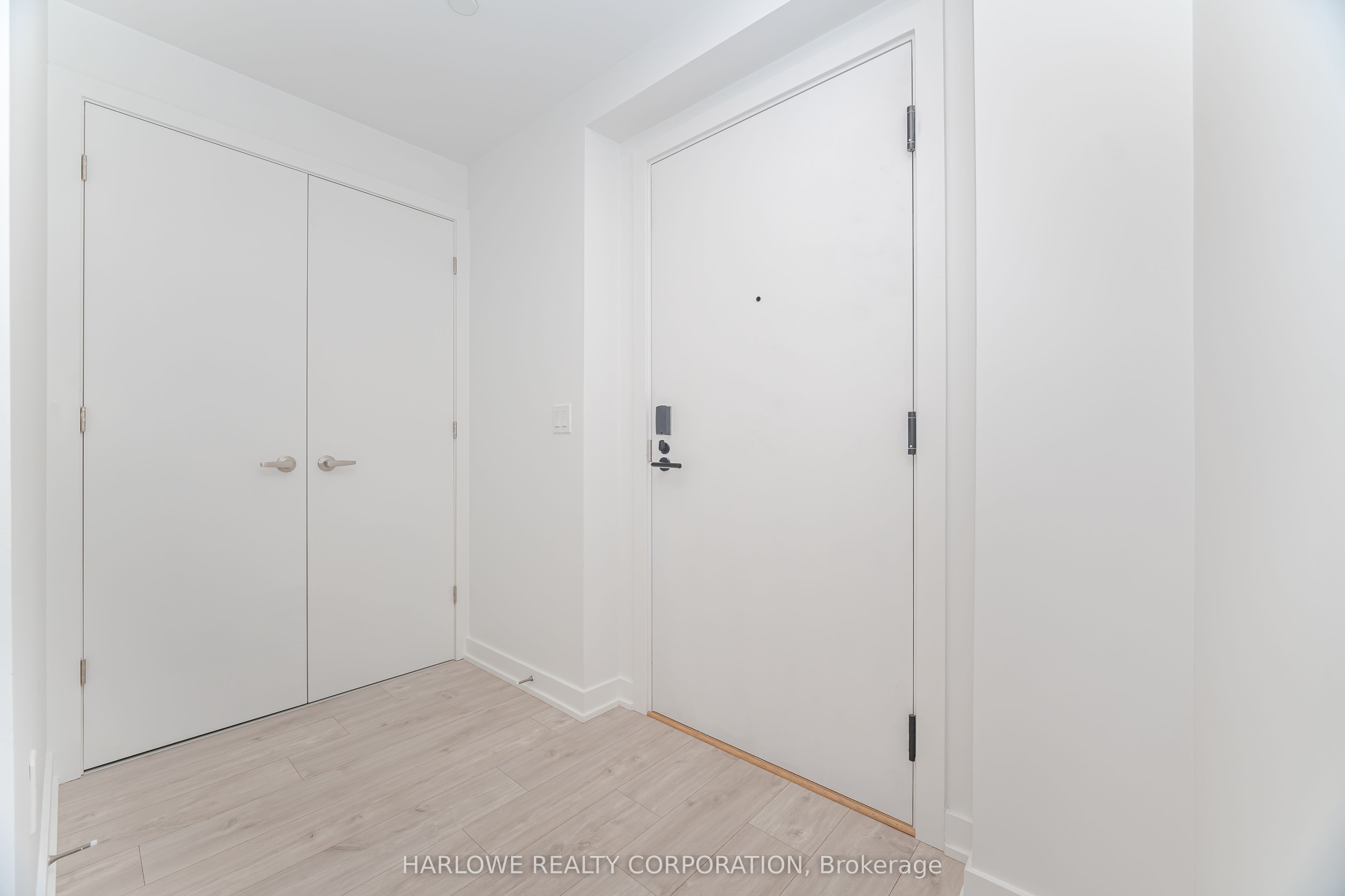 Photo 7 of Unit 312, 720 Whitlock Avenue, Milton, Cobban — HOMEH