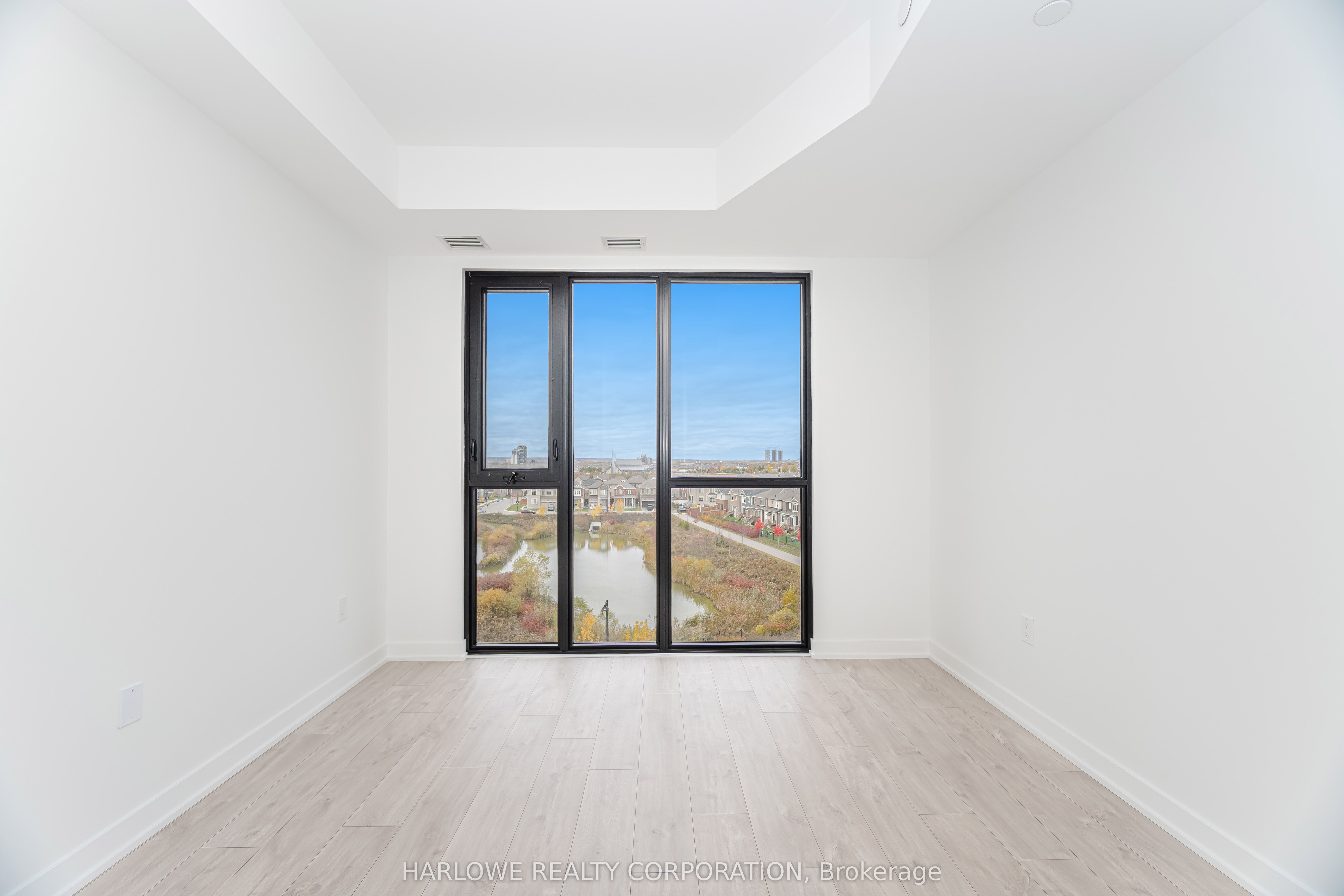 Photo 14 of Unit 312, 720 Whitlock Avenue, Milton, Cobban — HOMEH