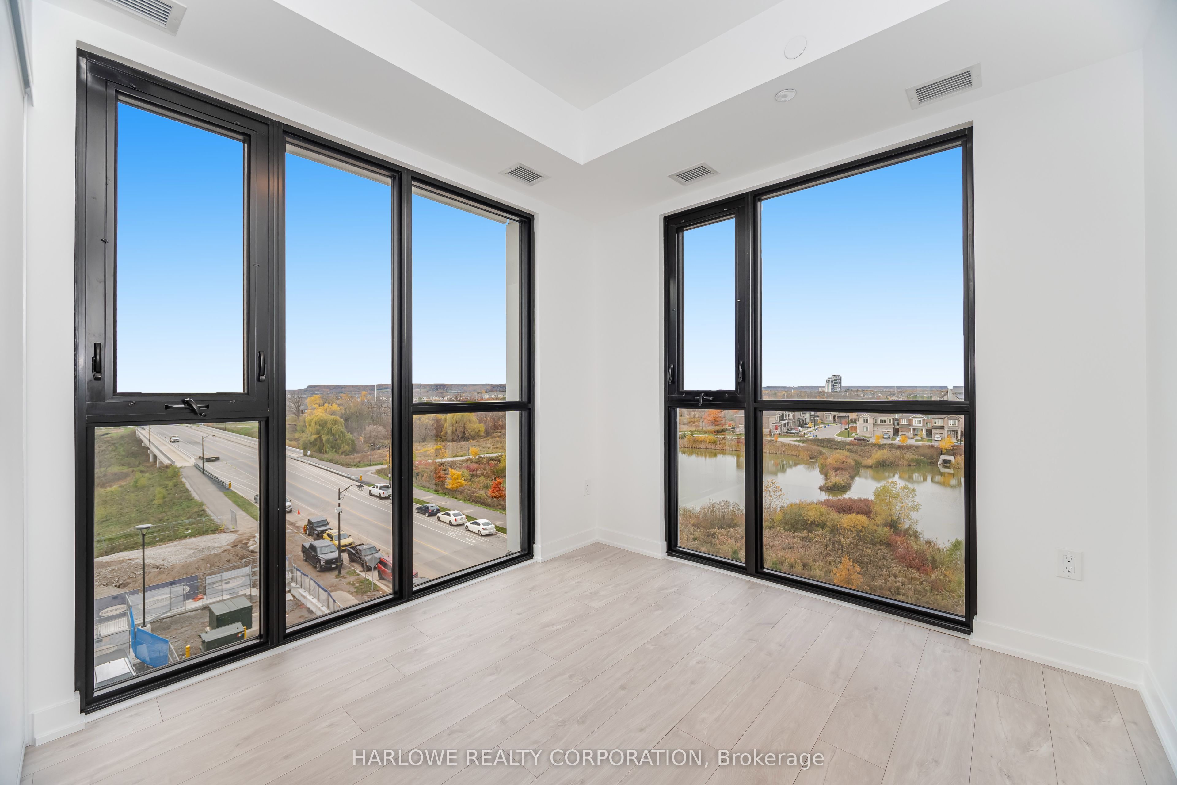 Photo 1 of Unit 312, 720 Whitlock Avenue, Milton, Cobban — HOMEH