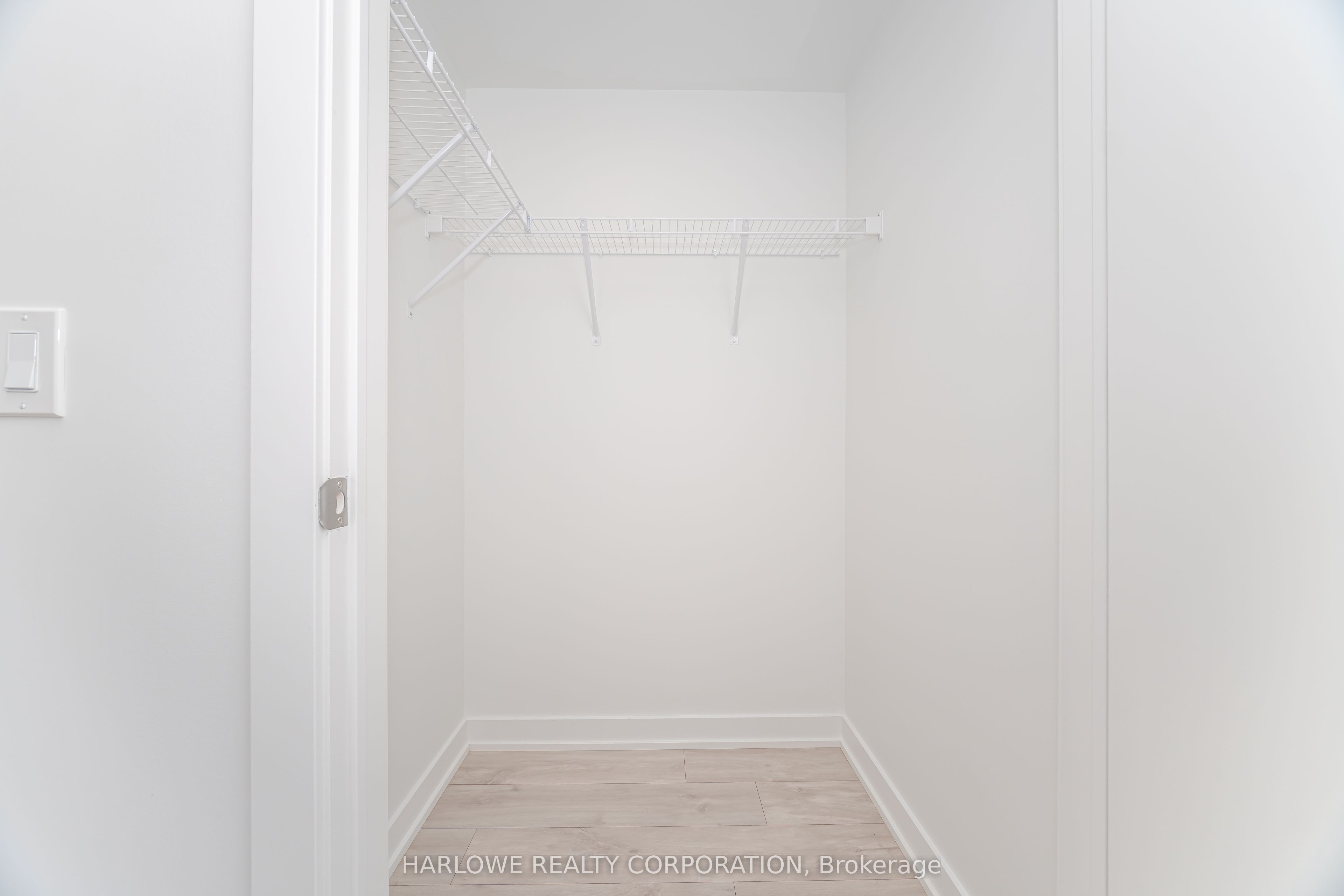 Photo 18 of Unit 312, 720 Whitlock Avenue, Milton, Cobban — HOMEH