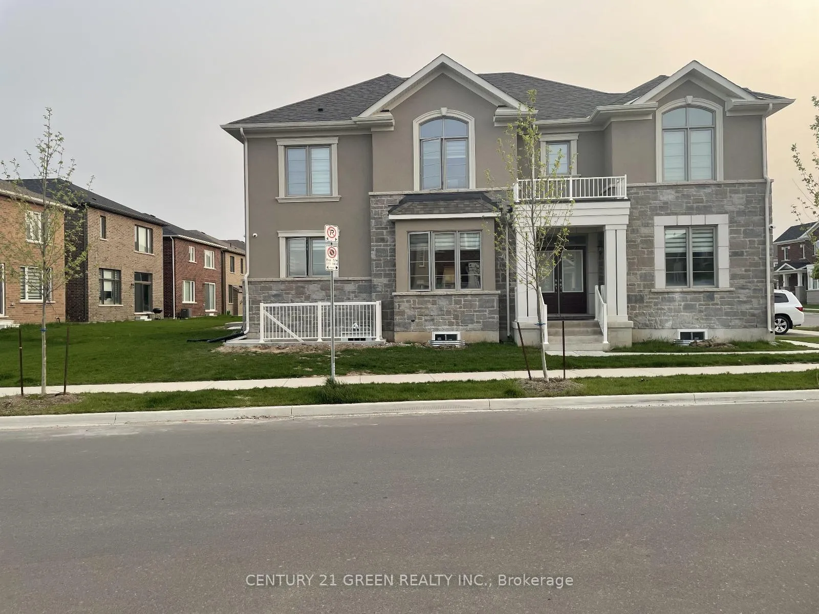 Photo 1 of Unit Basement, 868 Sumac Crescent, Milton, Cobban — HOMEH
