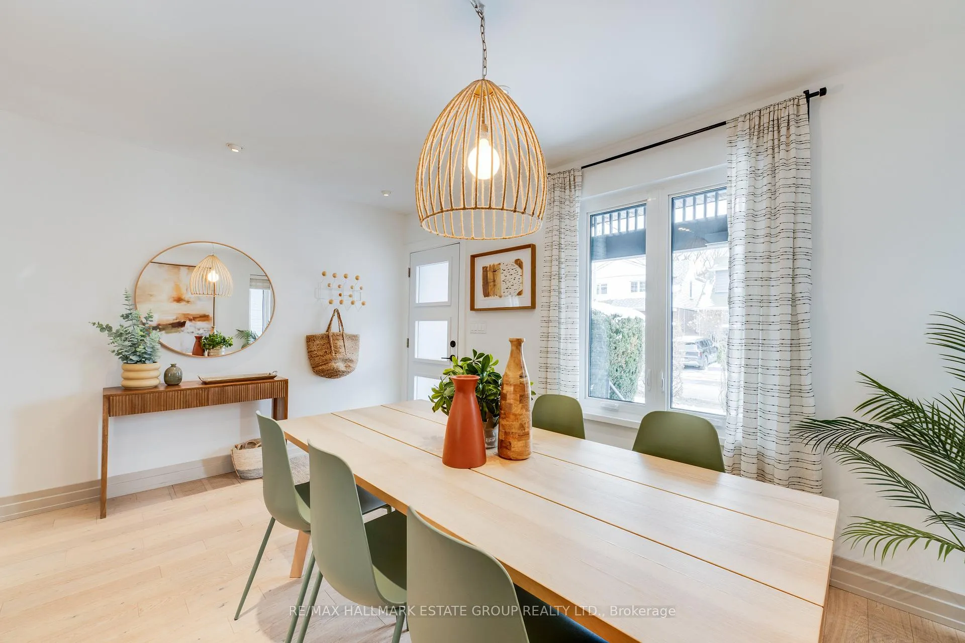 Photo 4 of 144 Glebemount Avenue, Toronto, Danforth Village-East York — HOMEH