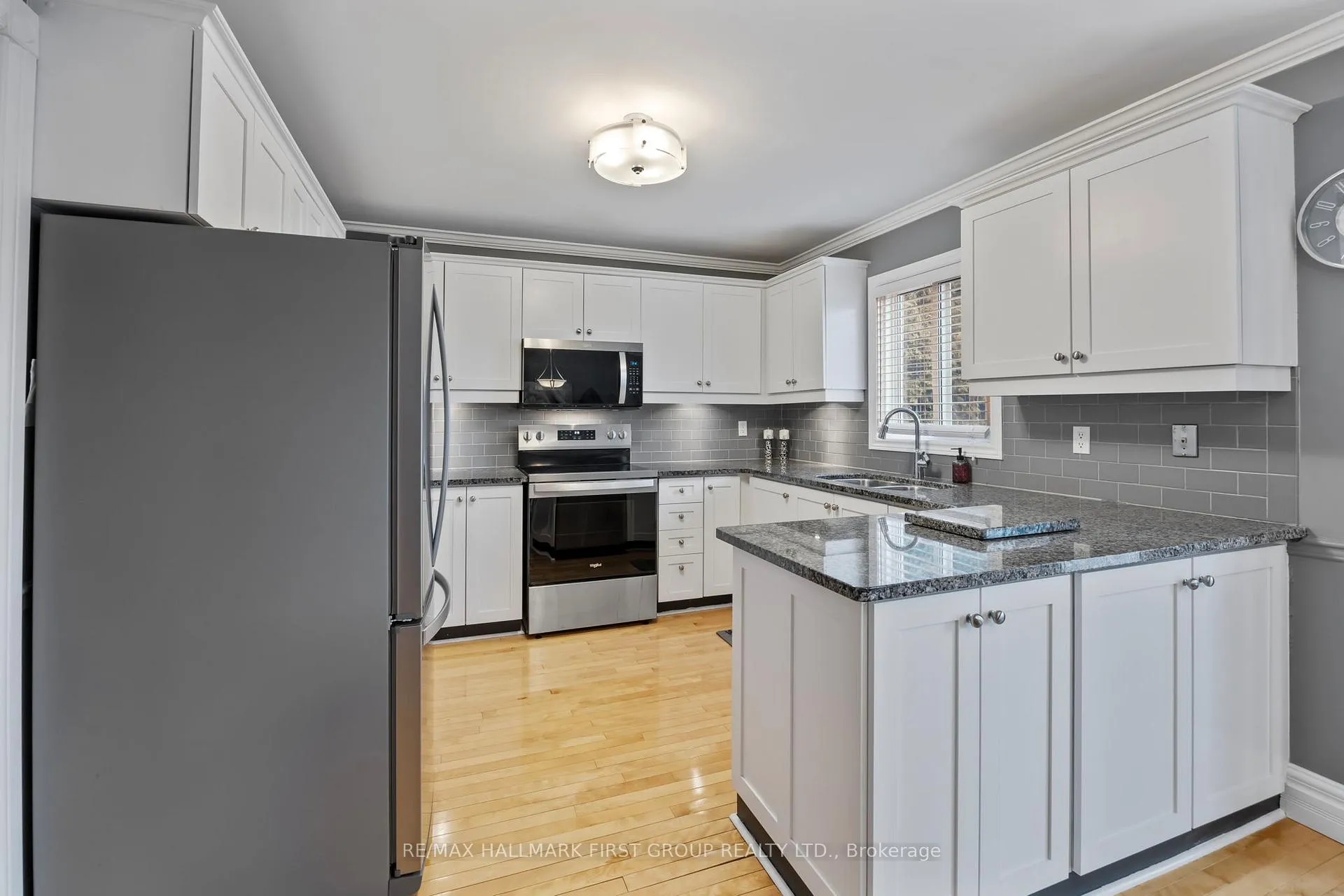 Photo 17 of 121 Glenabbey Drive, Clarington, Courtice — HOMEH