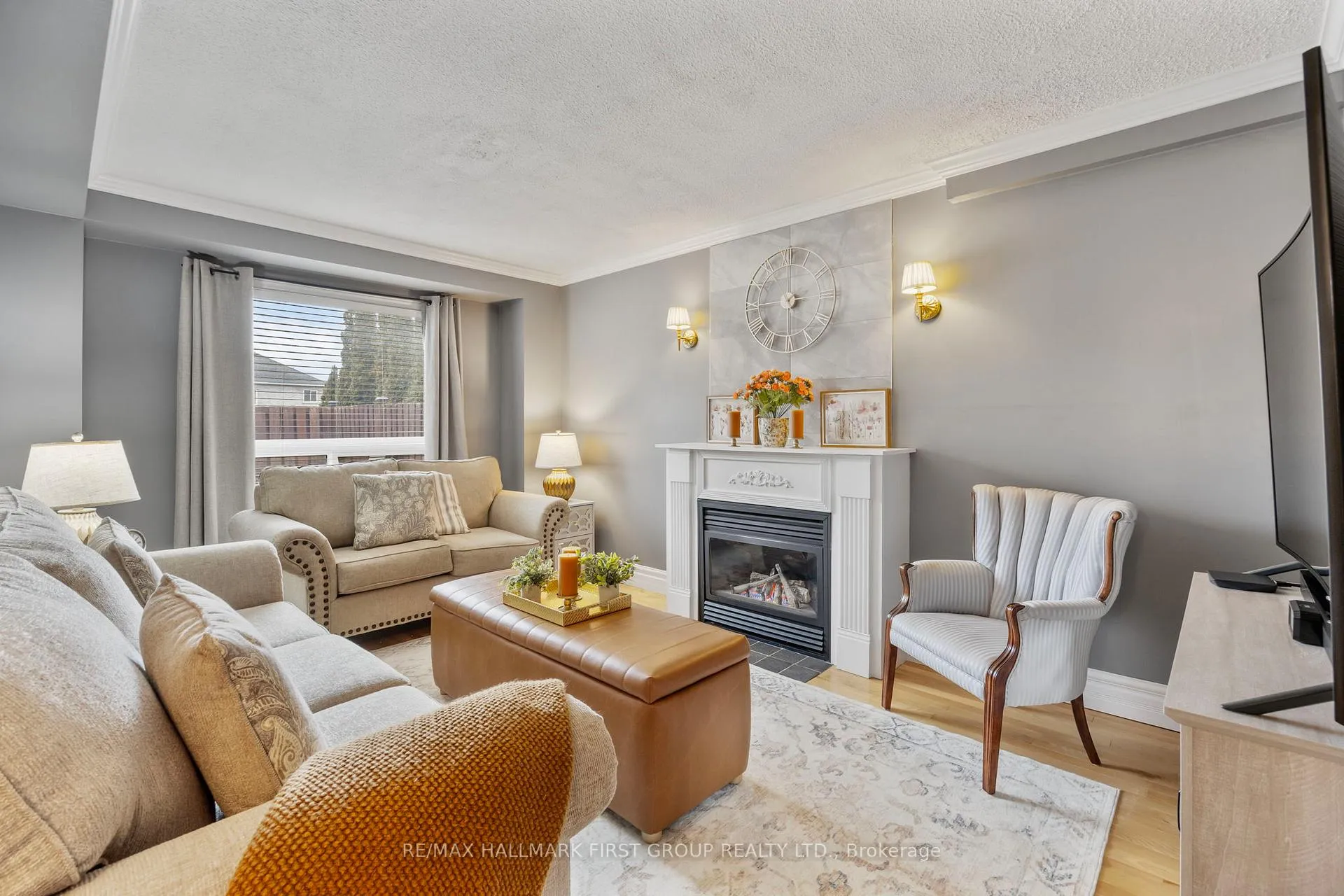 Photo 20 of 121 Glenabbey Drive, Clarington, Courtice — HOMEH