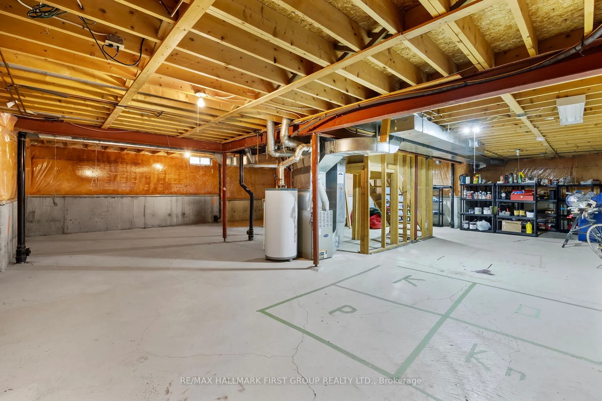 Photo 40 of 121 Glenabbey Drive, Clarington, Courtice — HOMEH