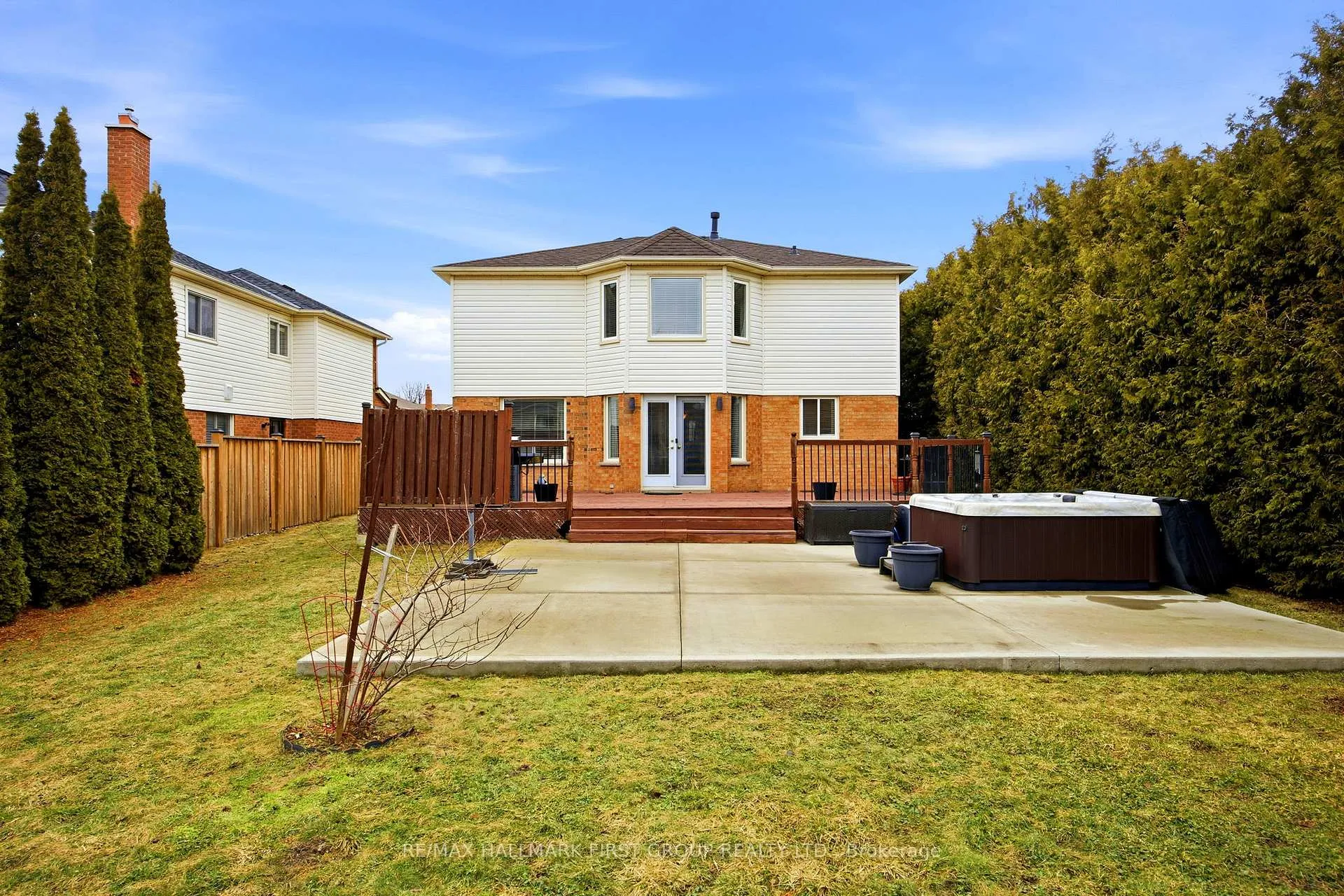 Photo 42 of 121 Glenabbey Drive, Clarington, Courtice — HOMEH