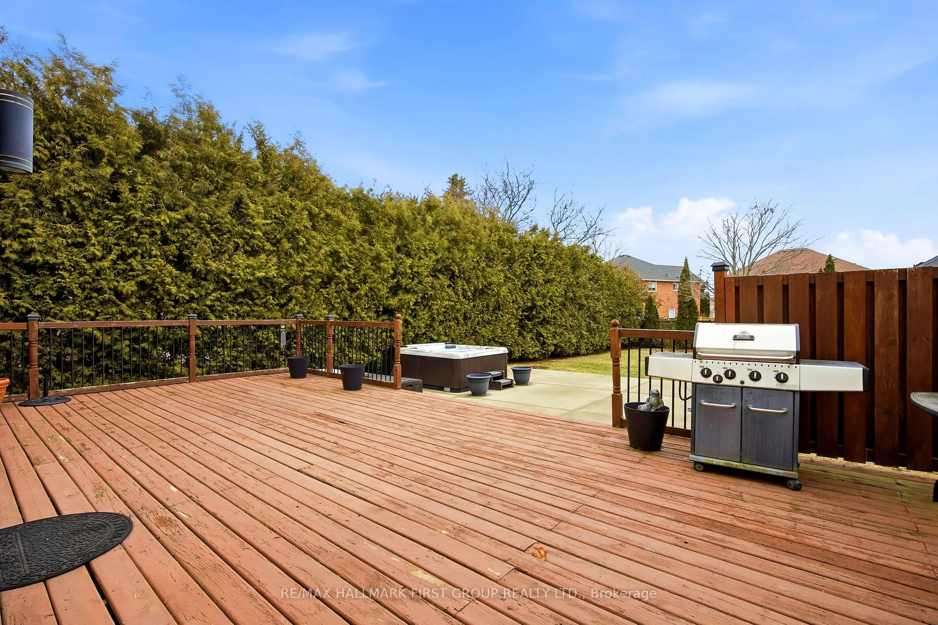 Photo 44 of 121 Glenabbey Drive, Clarington, Courtice — HOMEH