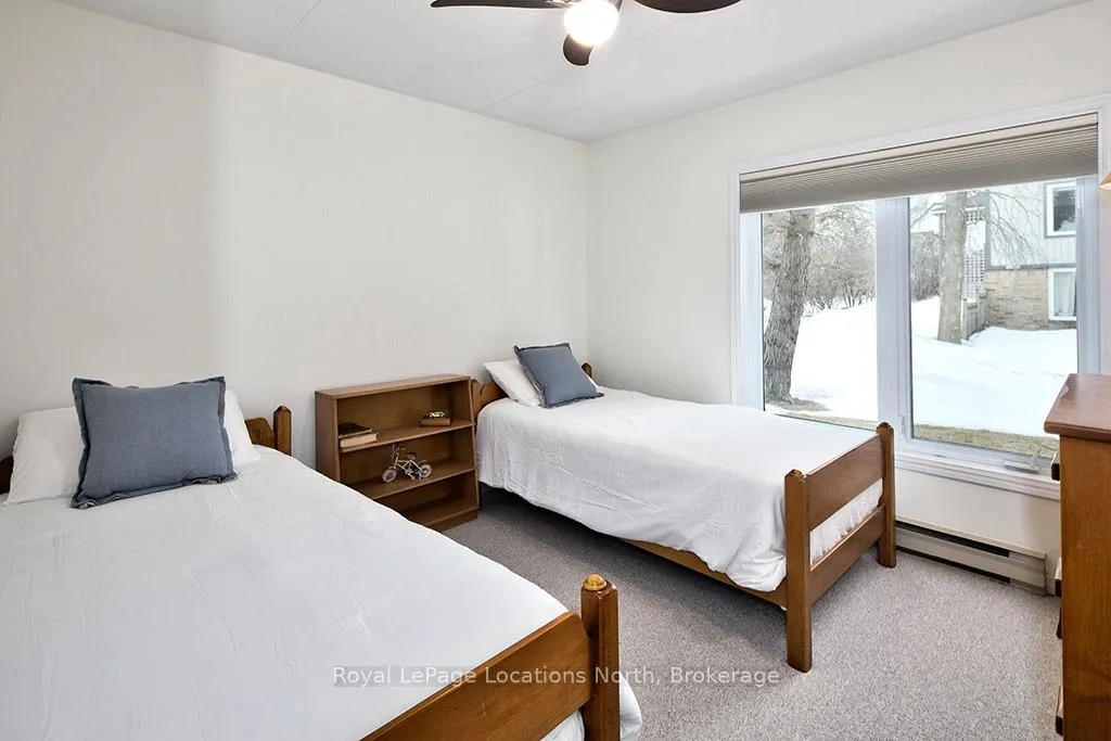 Photo 13 of 365 Mariners Way, Collingwood — HOMEH