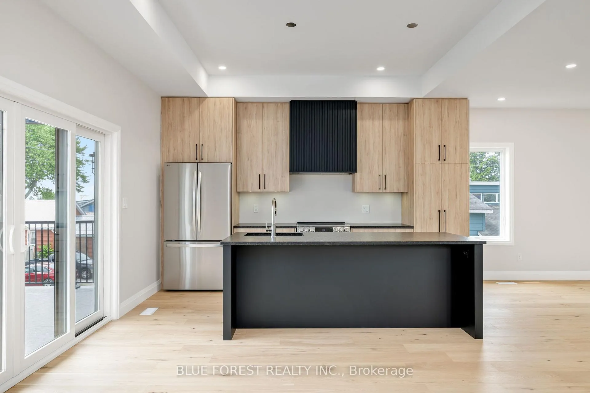Photo 5 of 154 Maud Street, Central Elgin, Rural Central Elgin — HOMEH
