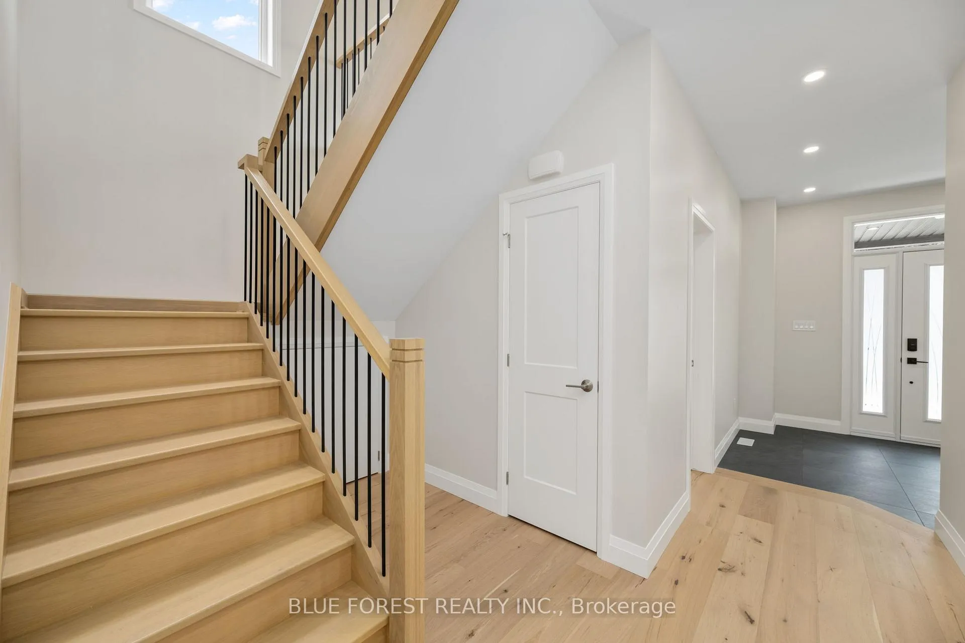 Photo 9 of 154 Maud Street, Central Elgin, Rural Central Elgin — HOMEH