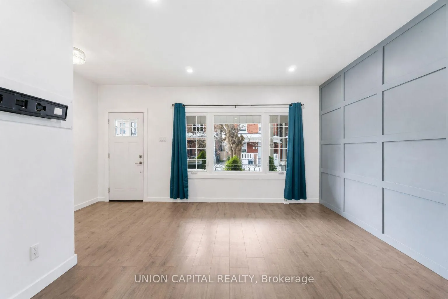 Photo 1 of 103 Case Street, Hamilton, Stipley — HOMEH