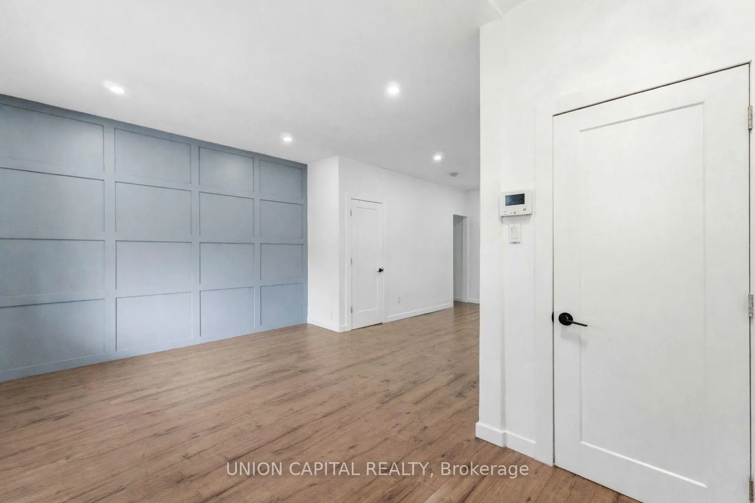 Photo 3 of 103 Case Street, Hamilton, Stipley — HOMEH