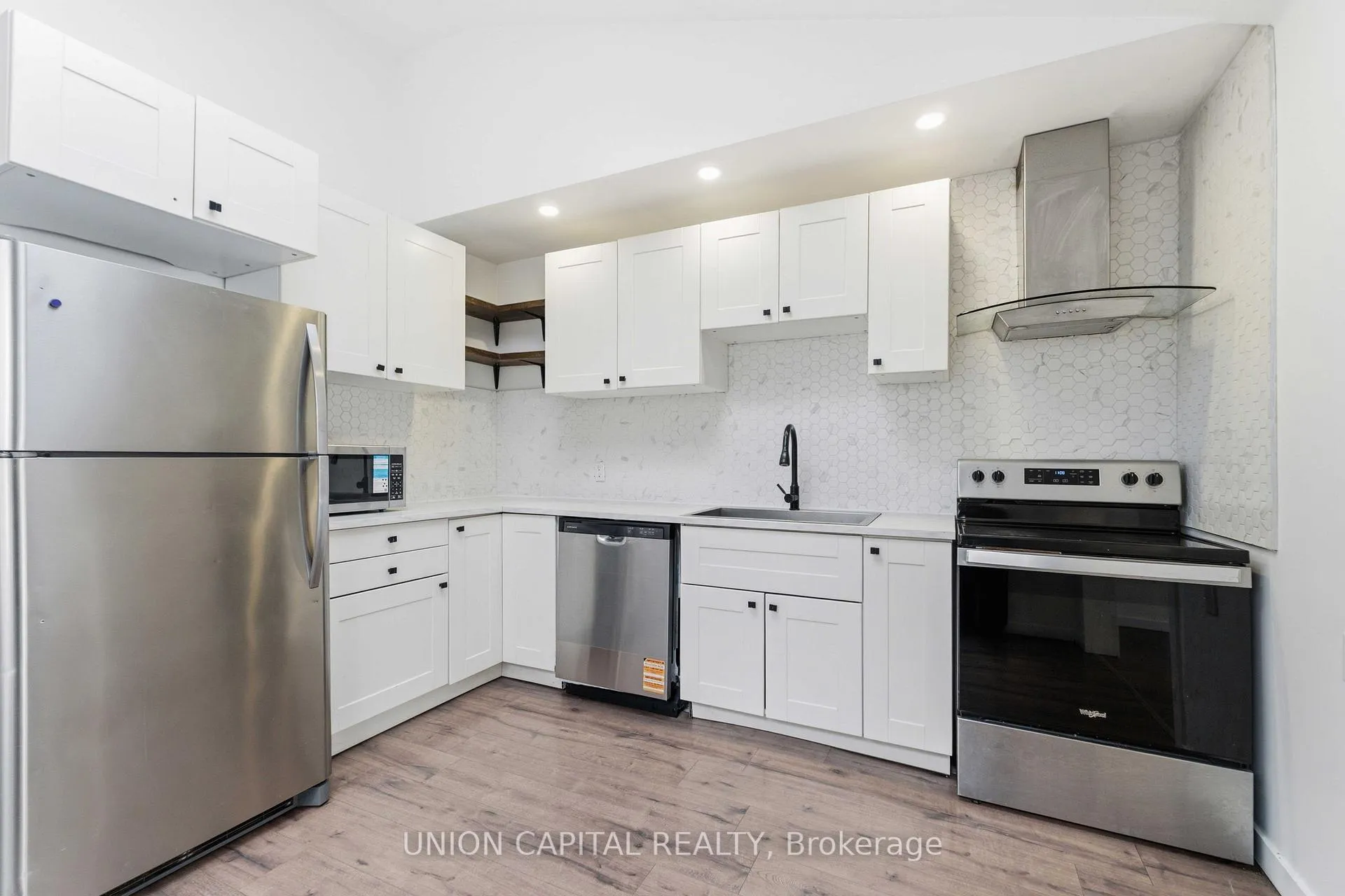 Photo 10 of 103 Case Street, Hamilton, Stipley — HOMEH