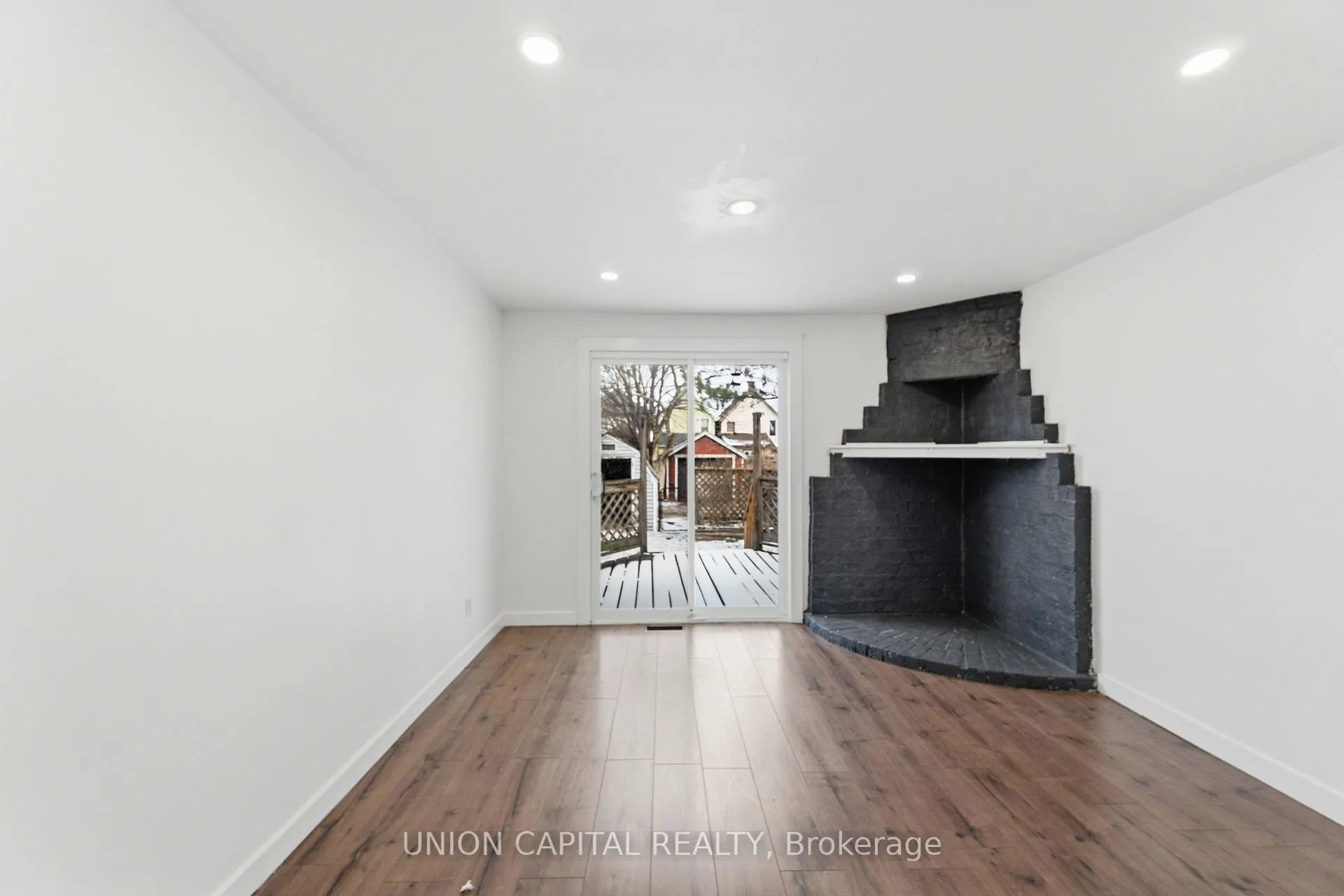 Photo 13 of 103 Case Street, Hamilton, Stipley — HOMEH