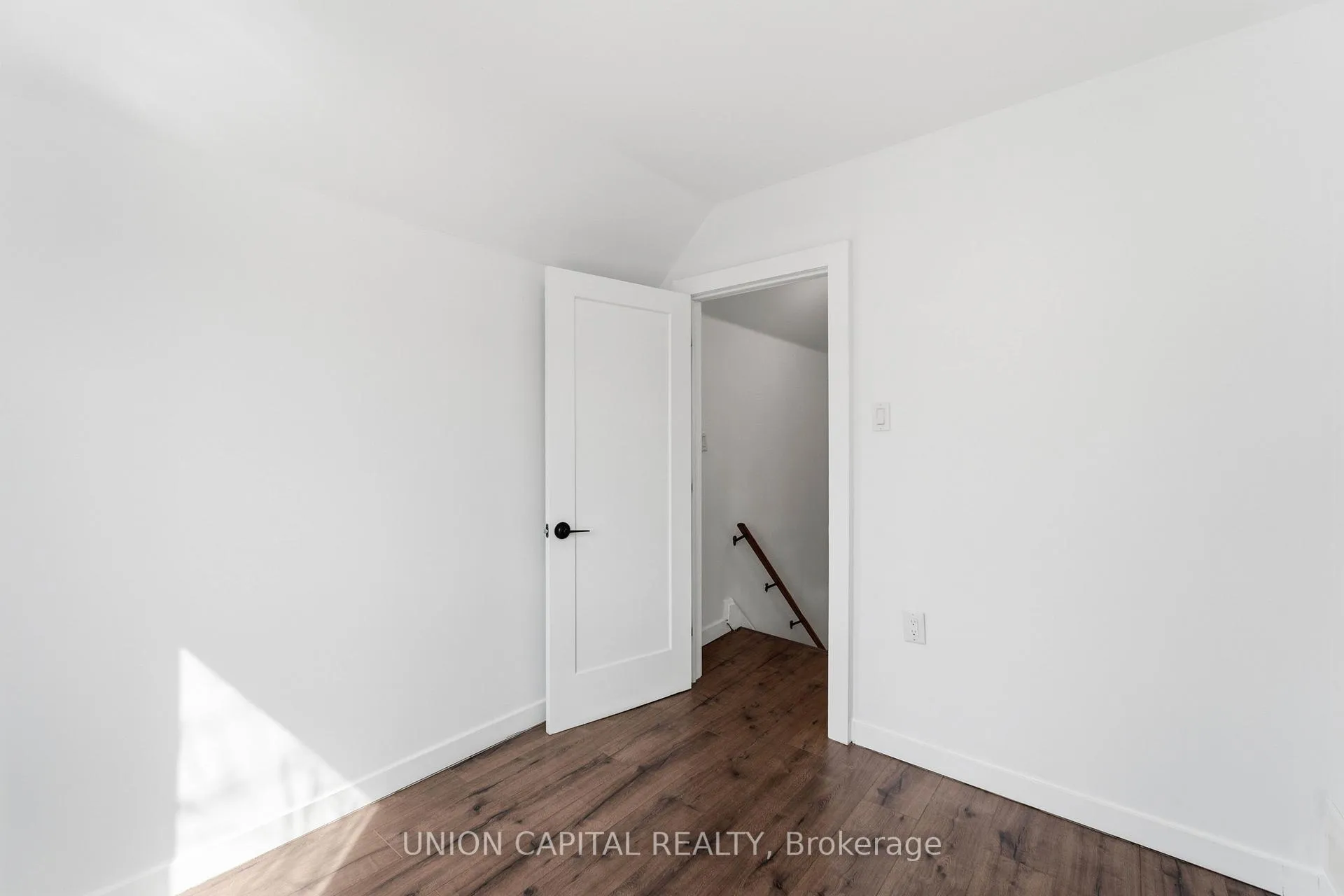 Photo 16 of 103 Case Street, Hamilton, Stipley — HOMEH