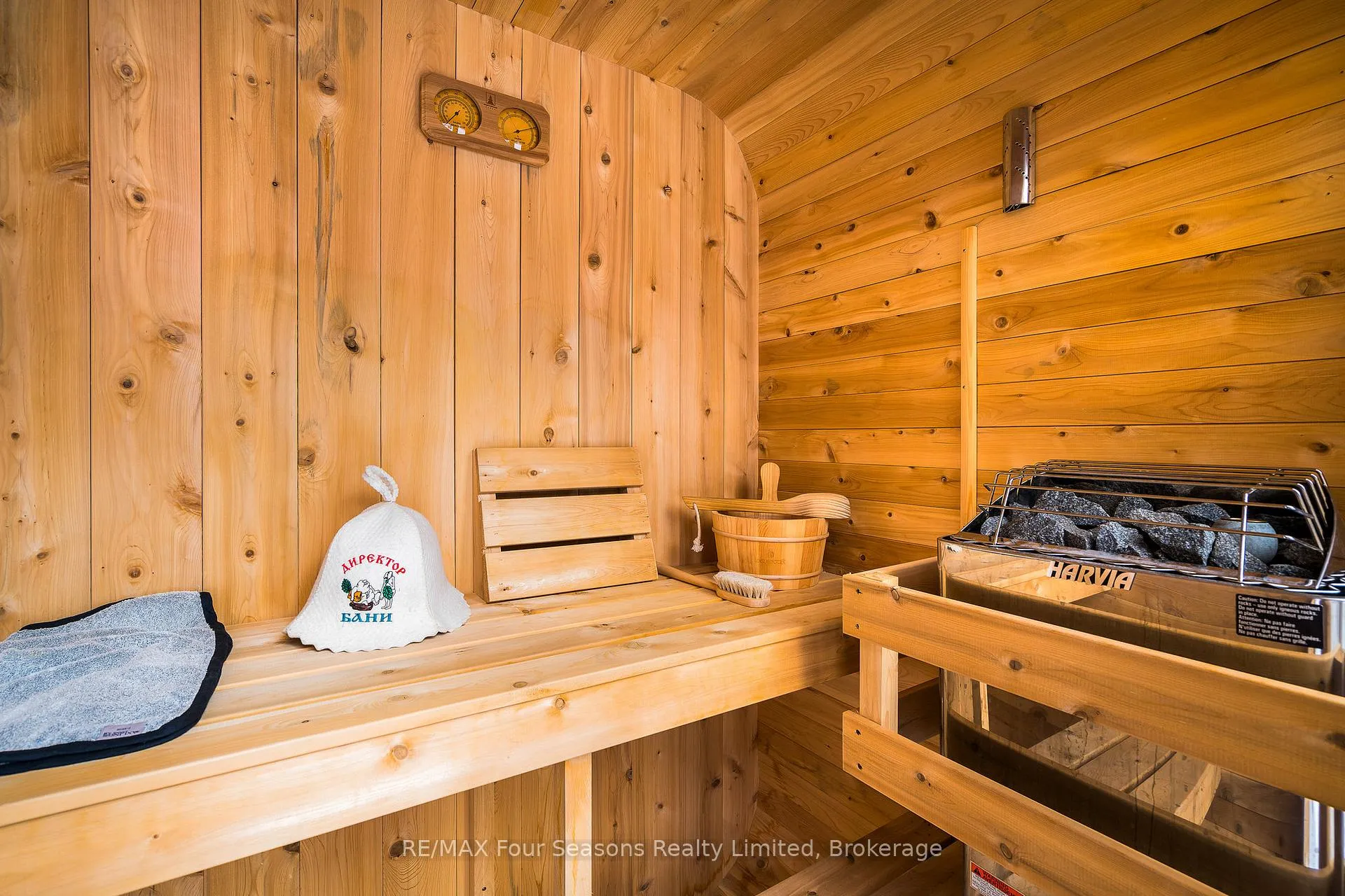 Photo 6 of 141 Aspen Way, Blue Mountains — HOMEH