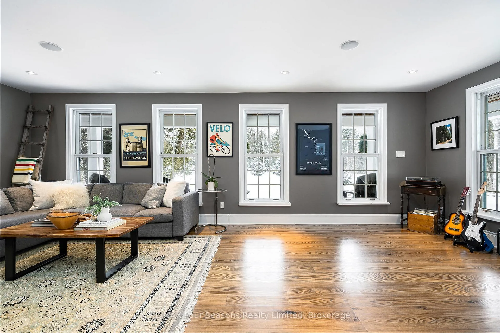 Photo 20 of 141 Aspen Way, Blue Mountains — HOMEH