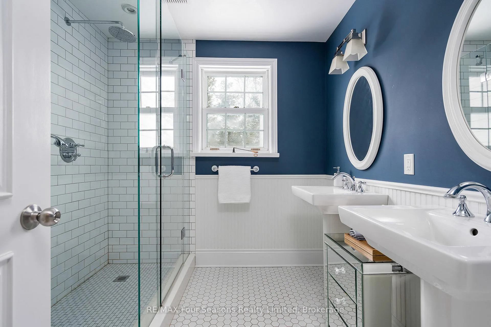 Photo 24 of 141 Aspen Way, Blue Mountains — HOMEH