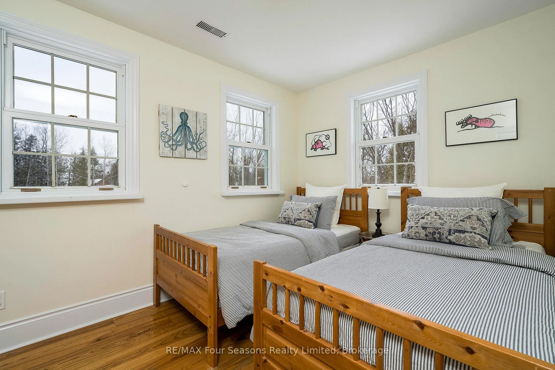 Photo 25 of 141 Aspen Way, Blue Mountains — HOMEH