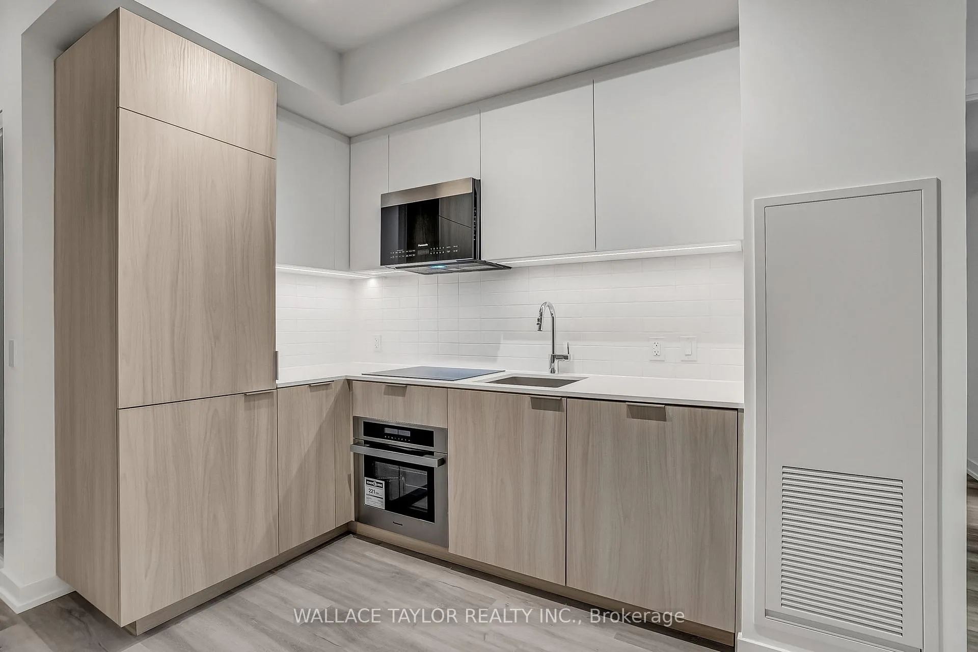 Photo 9 of Unit 823, 28 Eastern Avenue, Toronto, Moss Park — HOMEH