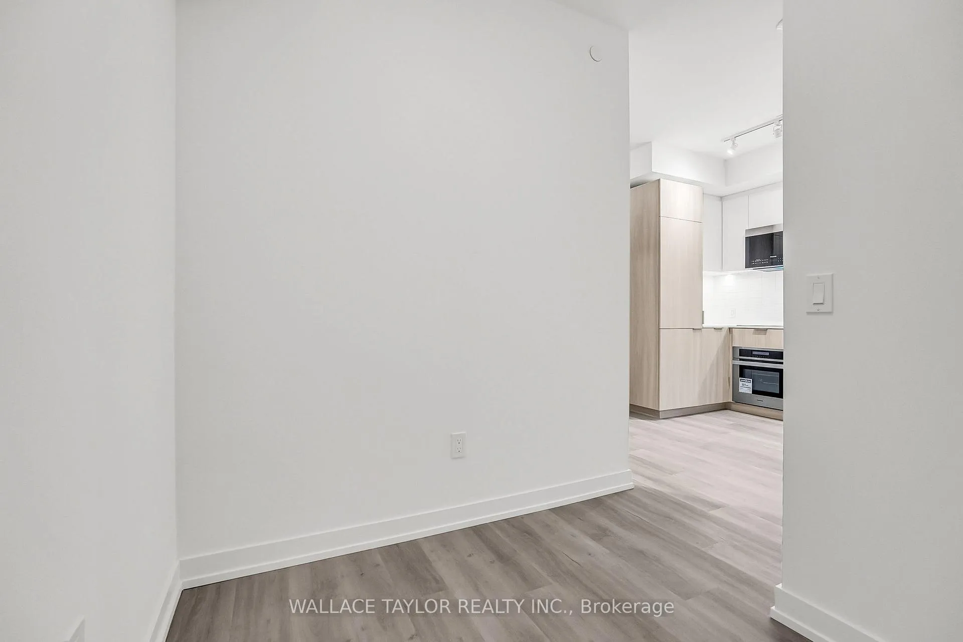 Photo 11 of Unit 823, 28 Eastern Avenue, Toronto, Moss Park — HOMEH