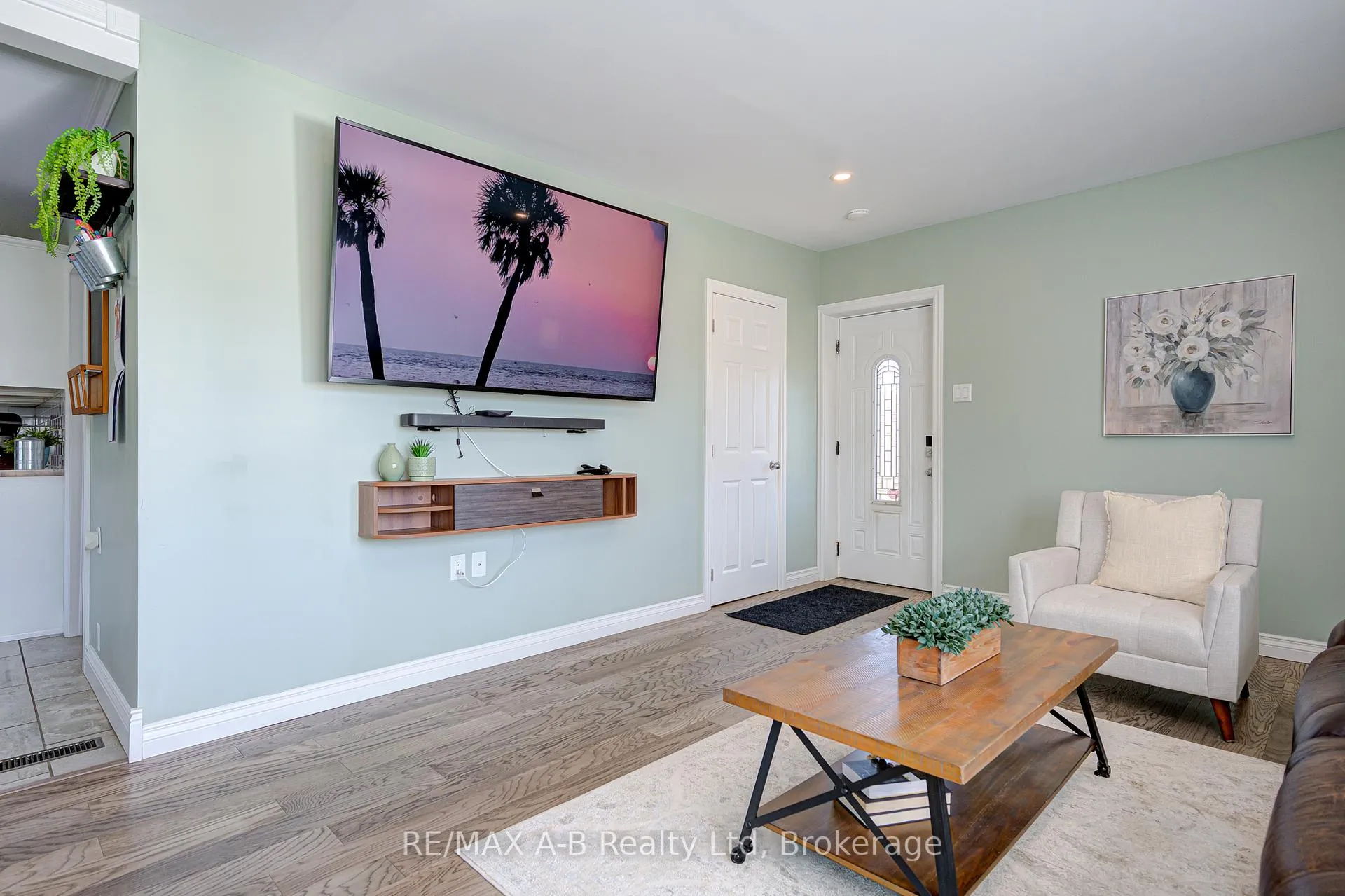 Photo 7 of 3963 Road 111, Perth East, North Easthope — HOMEH