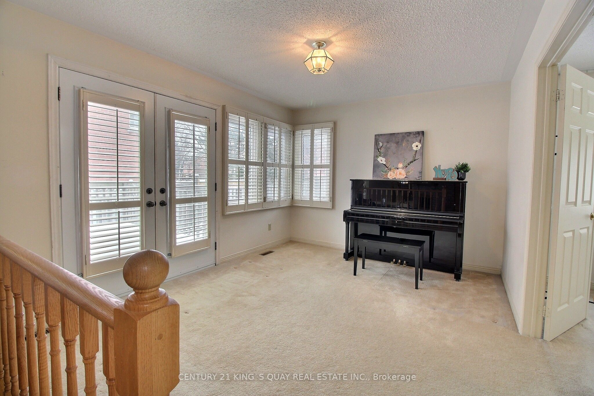Photo 16 of 122 Longwater Chase, Markham, Unionville — HOMEH