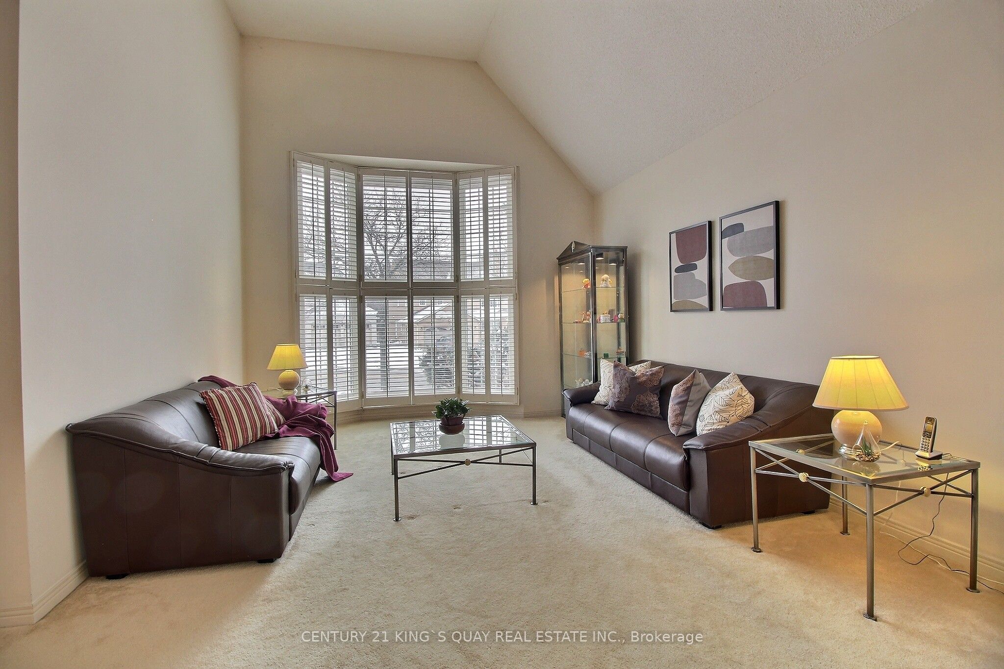 Photo 5 of 122 Longwater Chase, Markham, Unionville — HOMEH