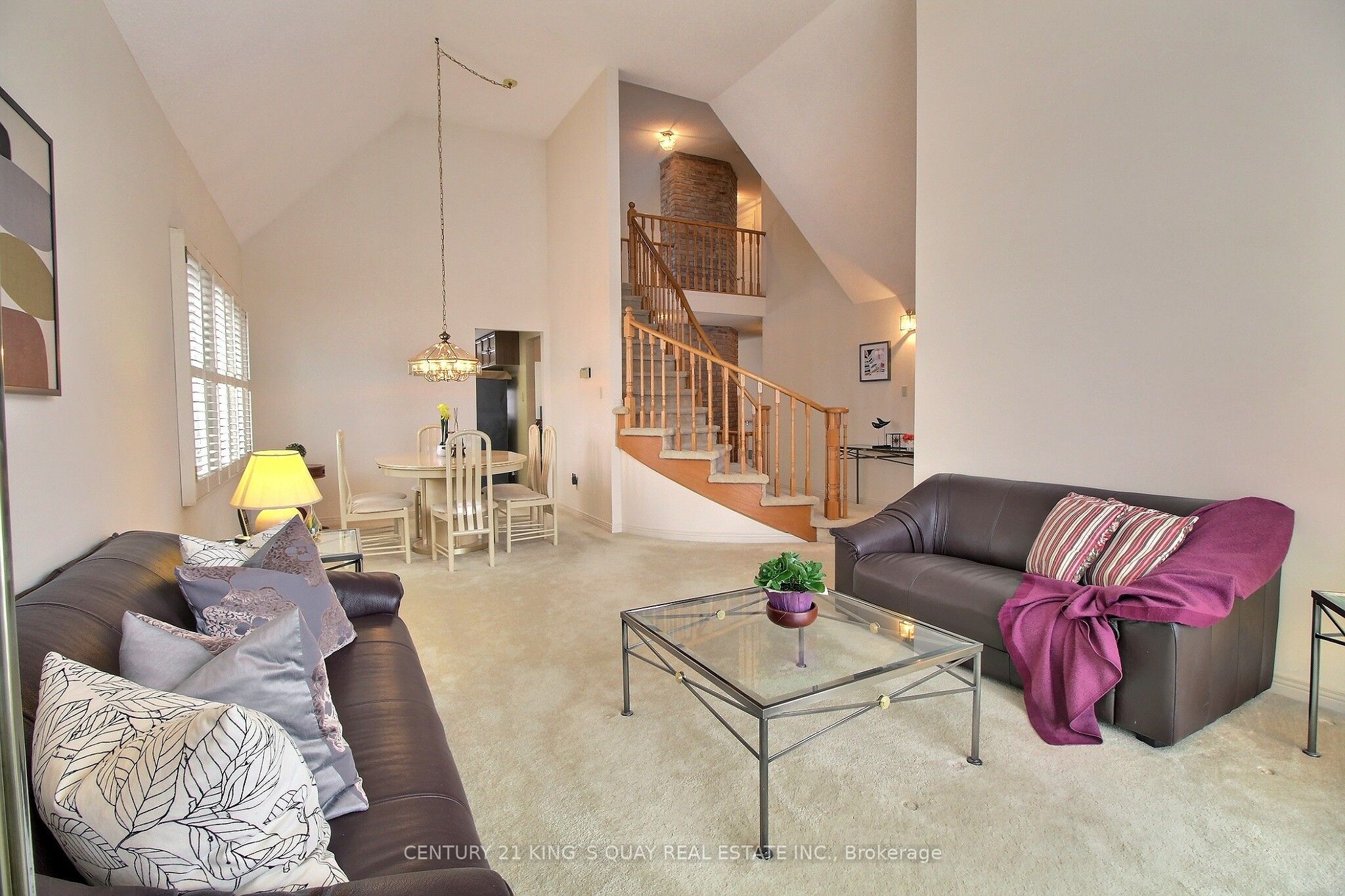 Photo 6 of 122 Longwater Chase, Markham, Unionville — HOMEH