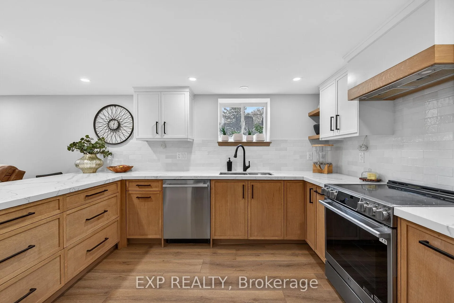 Photo 32 of 5418 Anthony Place, Burlington, Appleby — HOMEH