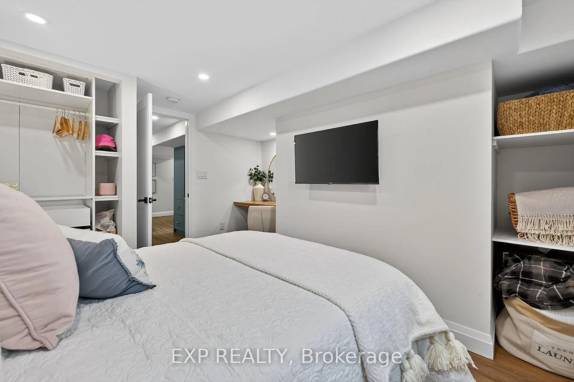 Photo 37 of 5418 Anthony Place, Burlington, Appleby — HOMEH