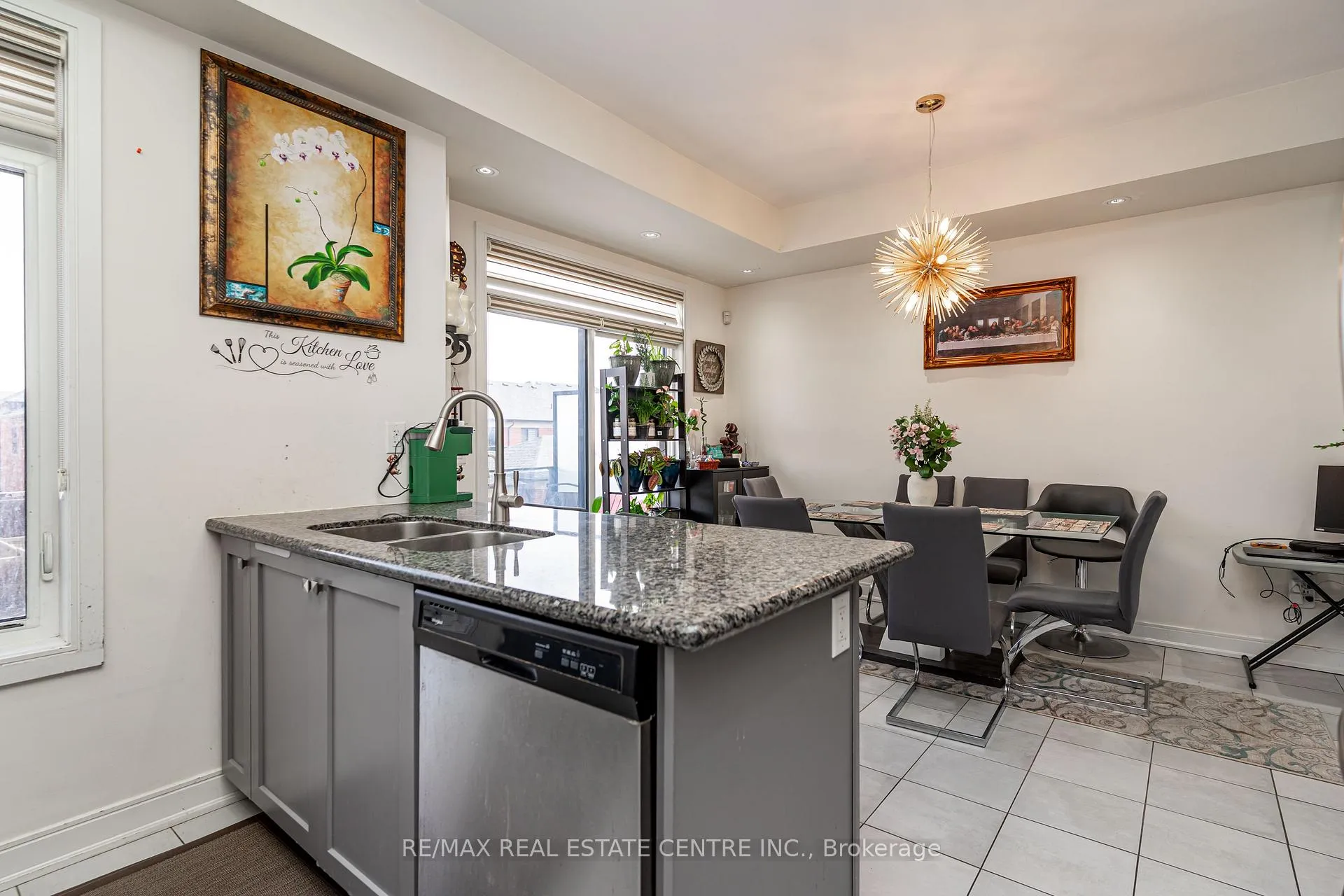 Photo 22 of 341 Veterans Drive, Brampton, Northwest Brampton — HOMEH